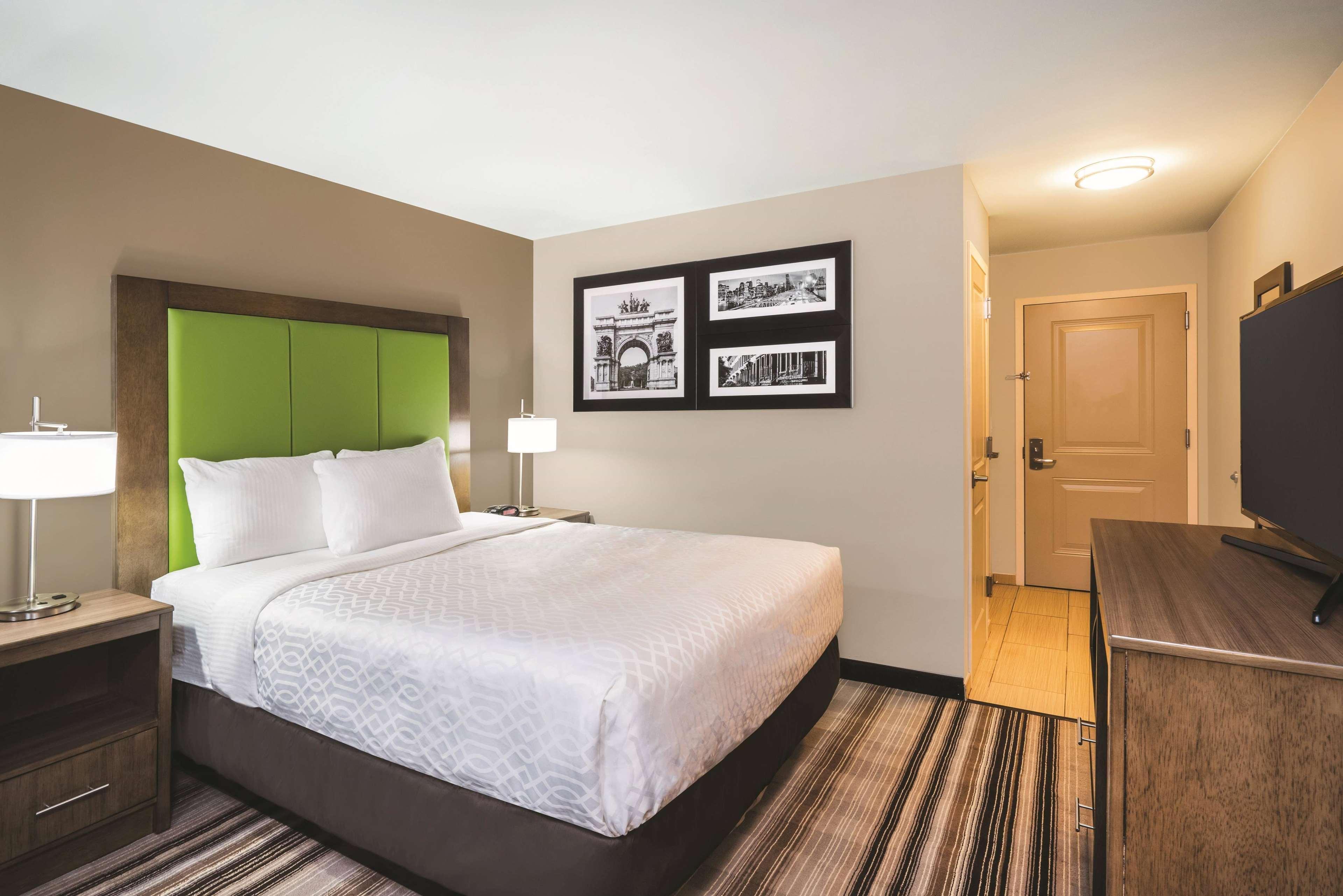 Hotel La Quinta By Wyndham Brooklyn New York City