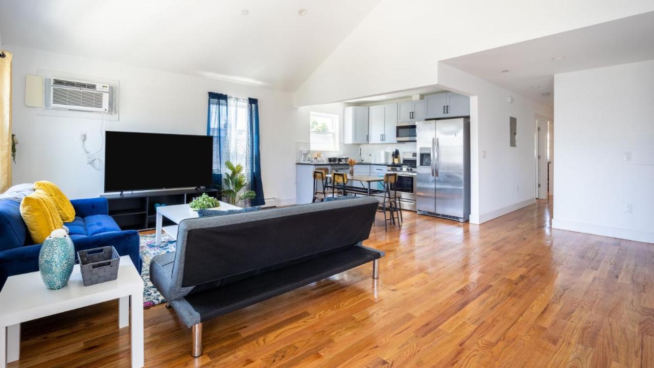 Appartement Lovely 3-br In Queens, Near Rockaway *