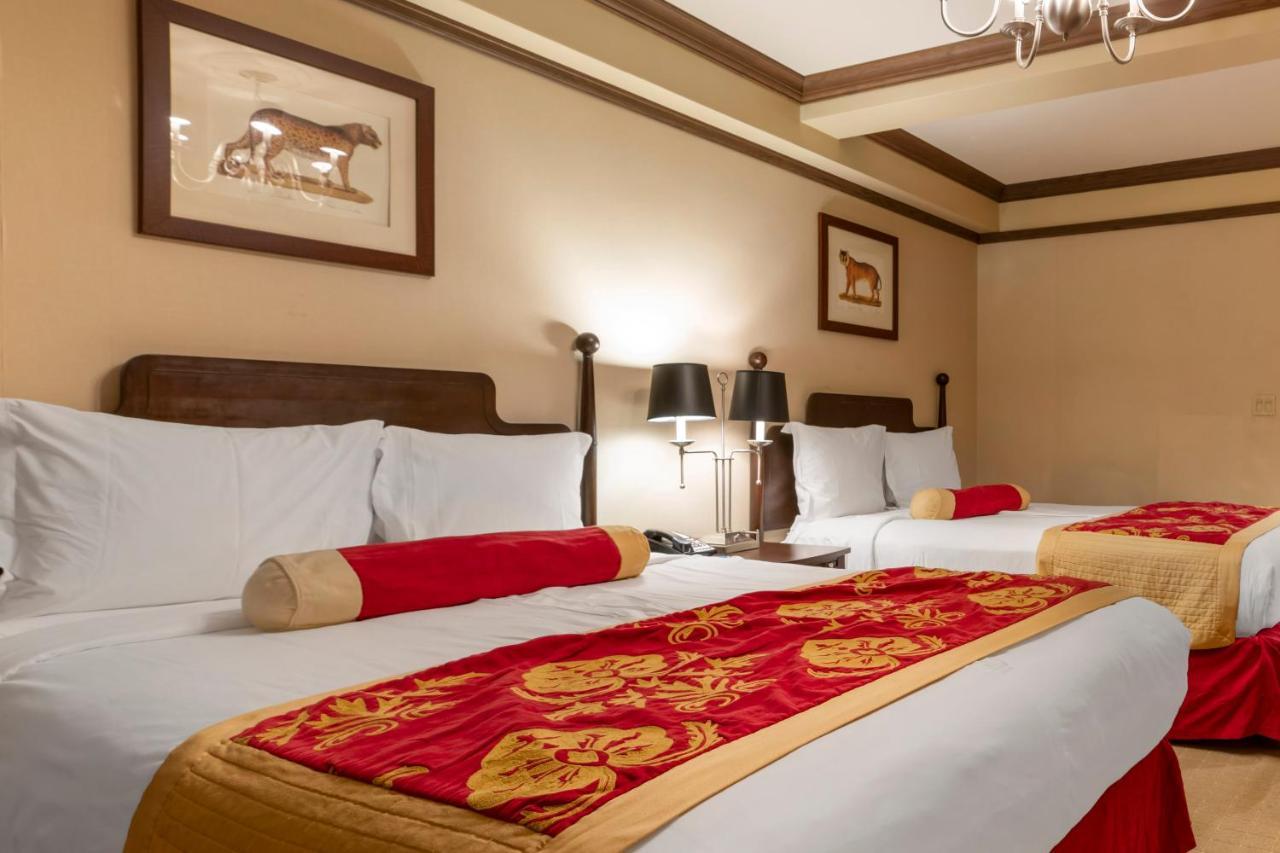 Blakely Hotel 4*