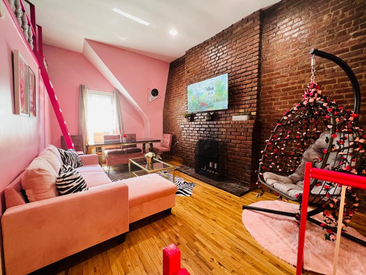 Pink Paradise Pavilion: Nyc Most Insta-worthy Spot Appartement