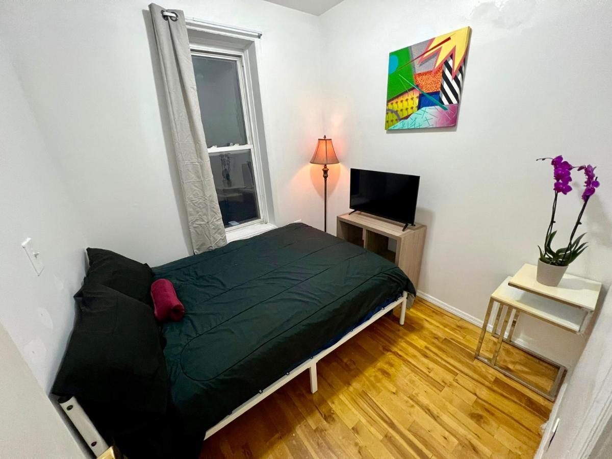 Appartement Private Bedroom In A Shared 2 Bedrooms Apartament - 1 Stop To Manhattan And 2 Stops Brooklyn *