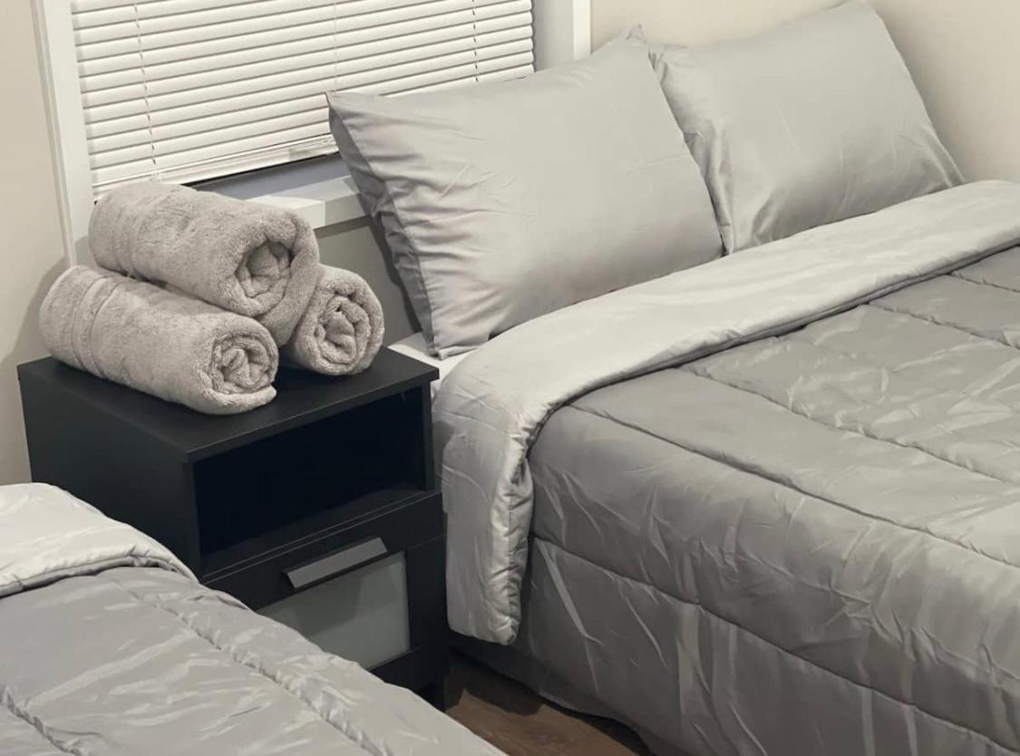 Apartamento 145 St Queens Near Jfk, Lga, & Citi Field, Free Parking In The Backyard 646-667-6696 Nueva York