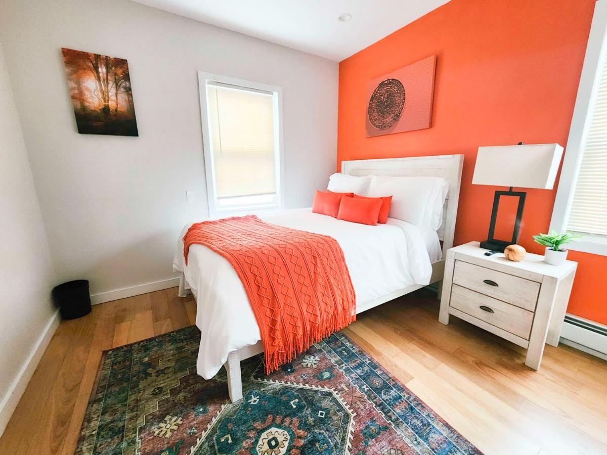 Ferienhaus A New Splash Of Color In The Heart Of Queens