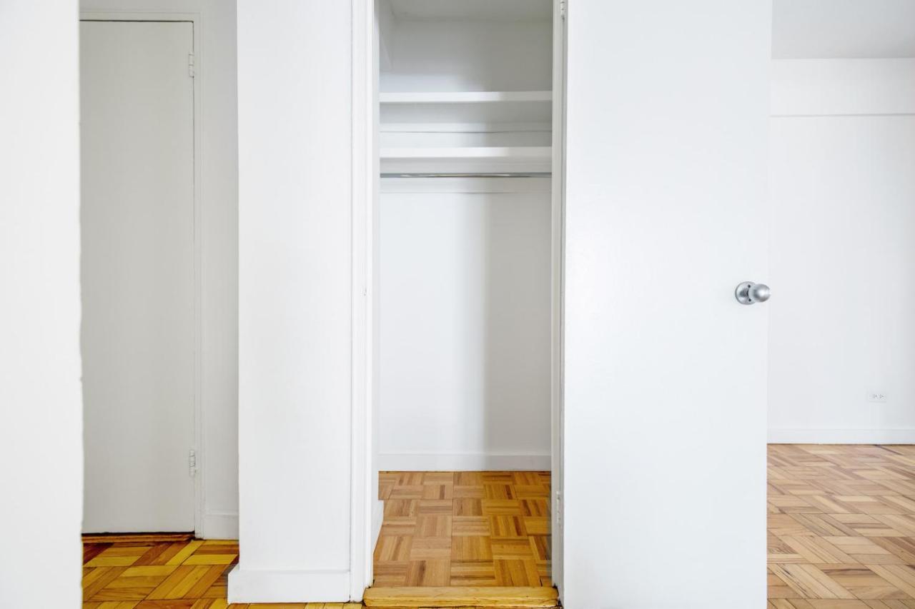 Midtown E 2br W Wd Nr Park Nyc-533 New York