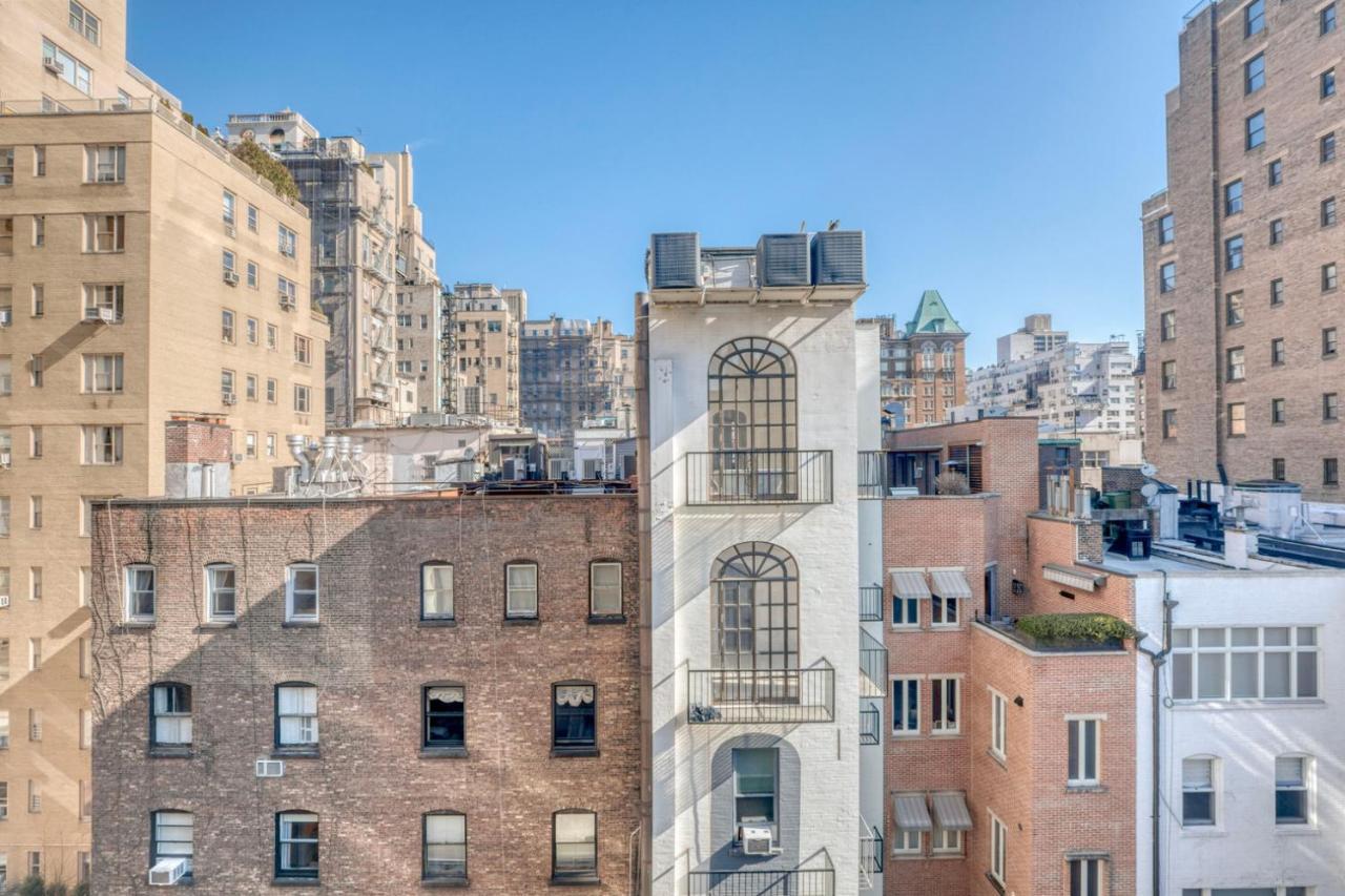 Ues 3br Penthouse W Gym Wd Nr Park Nyc-1110