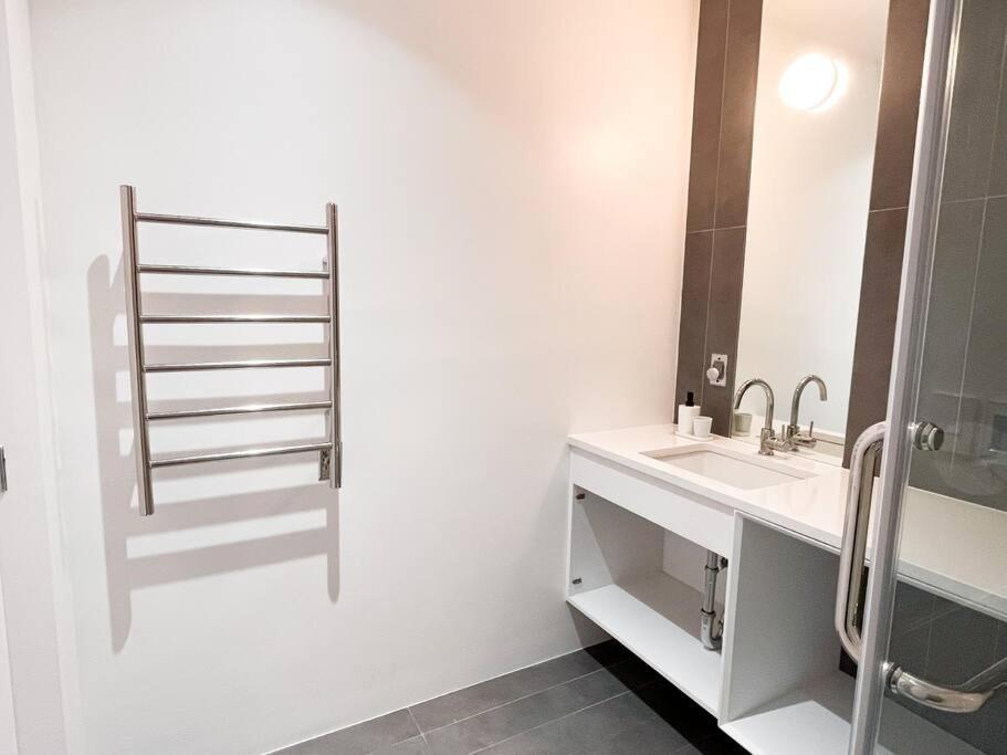 Appartamento New Beautiful Modern One Bedroom In Brooklyn At Rem-casa New York