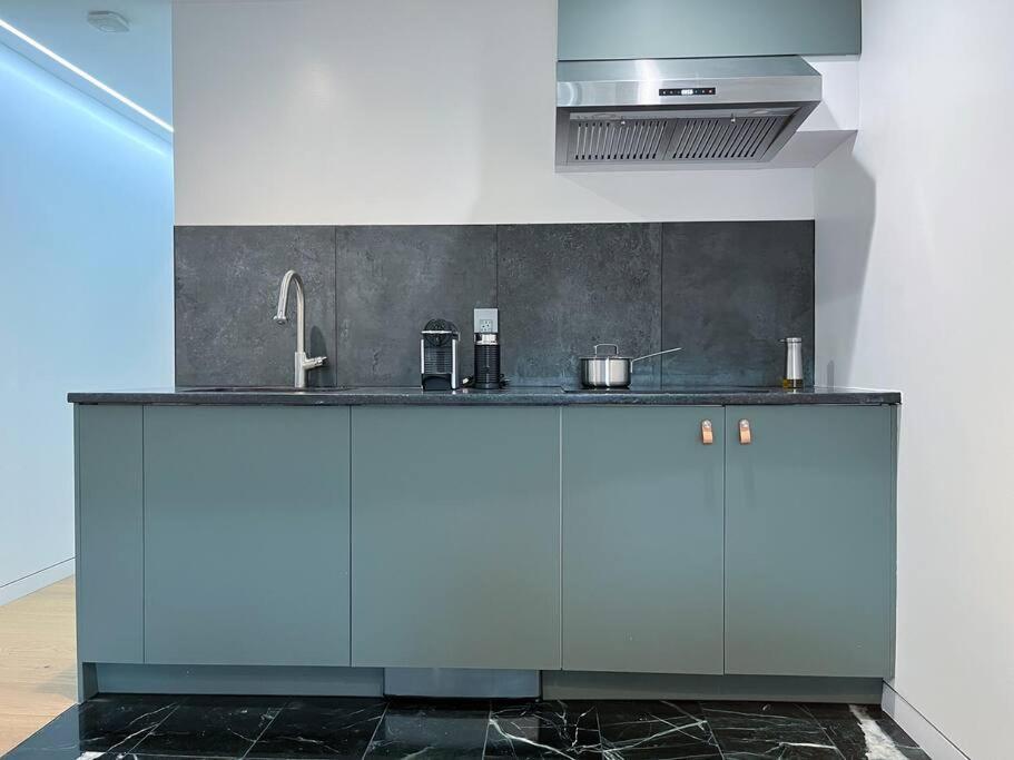 Appartamento New Beautiful Modern One Bedroom In Brooklyn At Rem-casa *