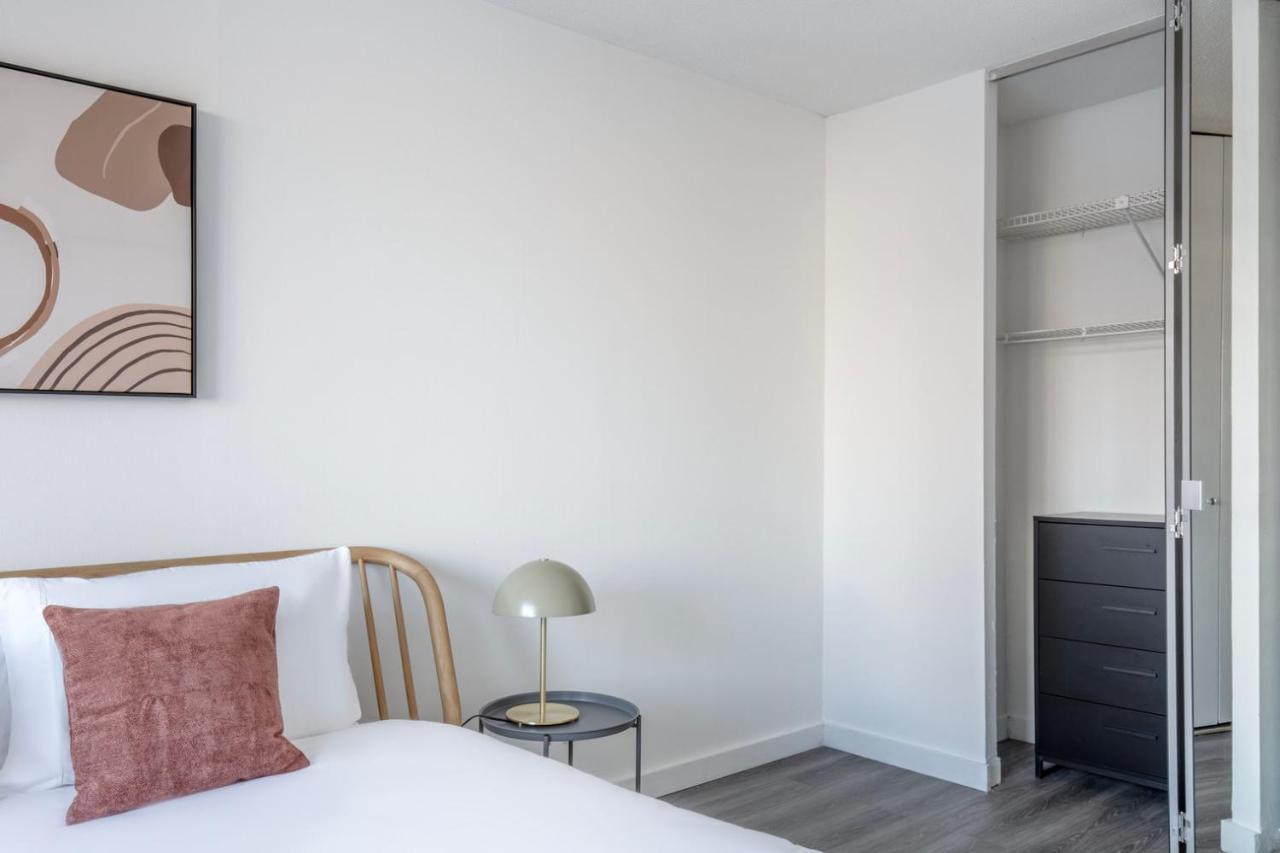 Murray Hill 3br W Gym Lounge Nr East River Nyc-943 Appartement