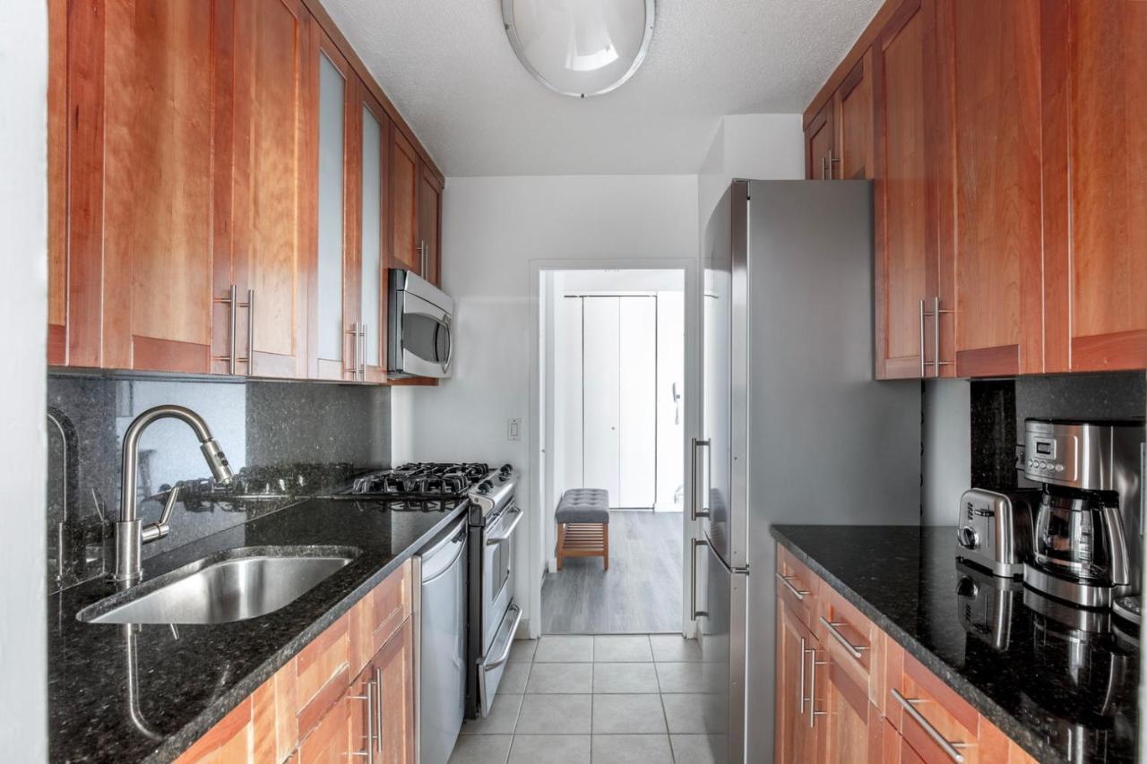 Murray Hill 3br W Gym Lounge Nr East River Nyc-943 Appartement *