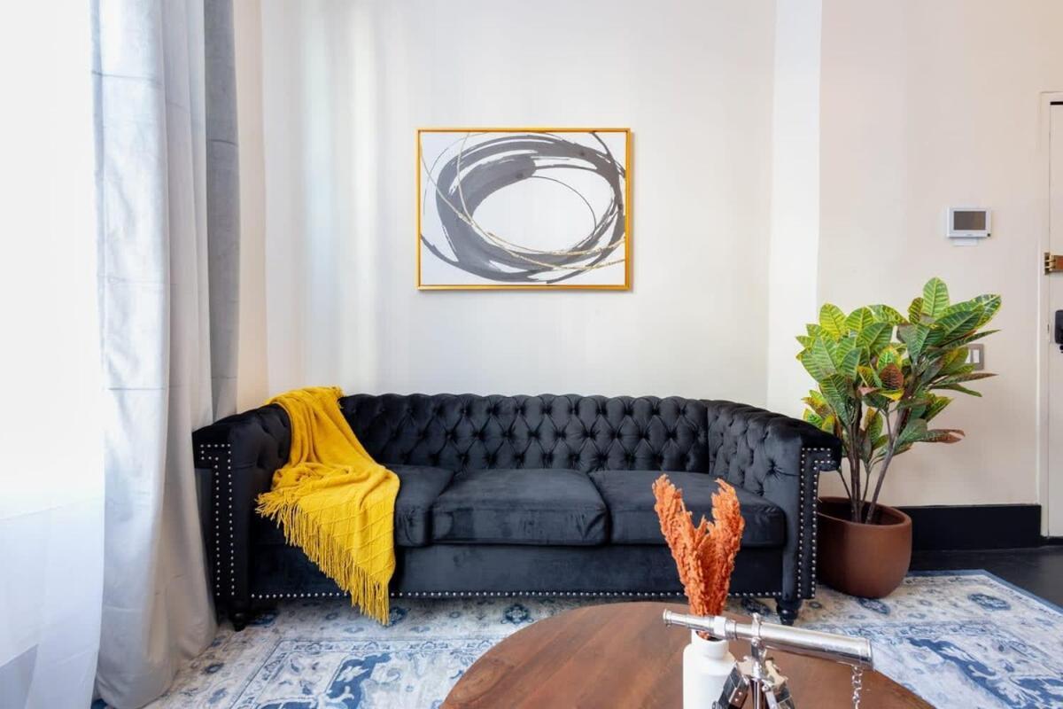 E10-1 Designer East Village Townhouse 1br Nueva York