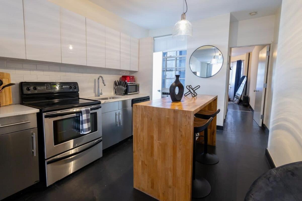 Apartamento E10-1 Designer East Village Townhouse 1br *