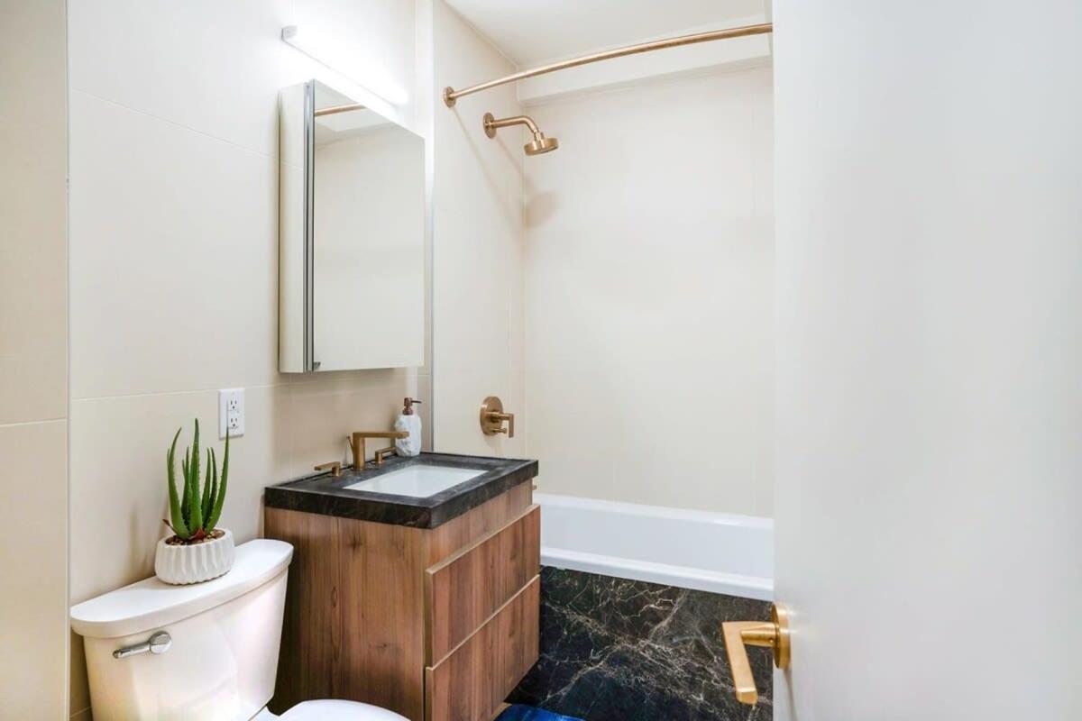 Appartement 52-3de Newly Renovated 2br Bth Midtown East *