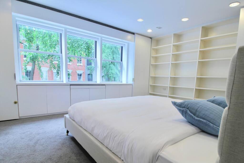 Private Townhome Near Un Hébergement de vacances