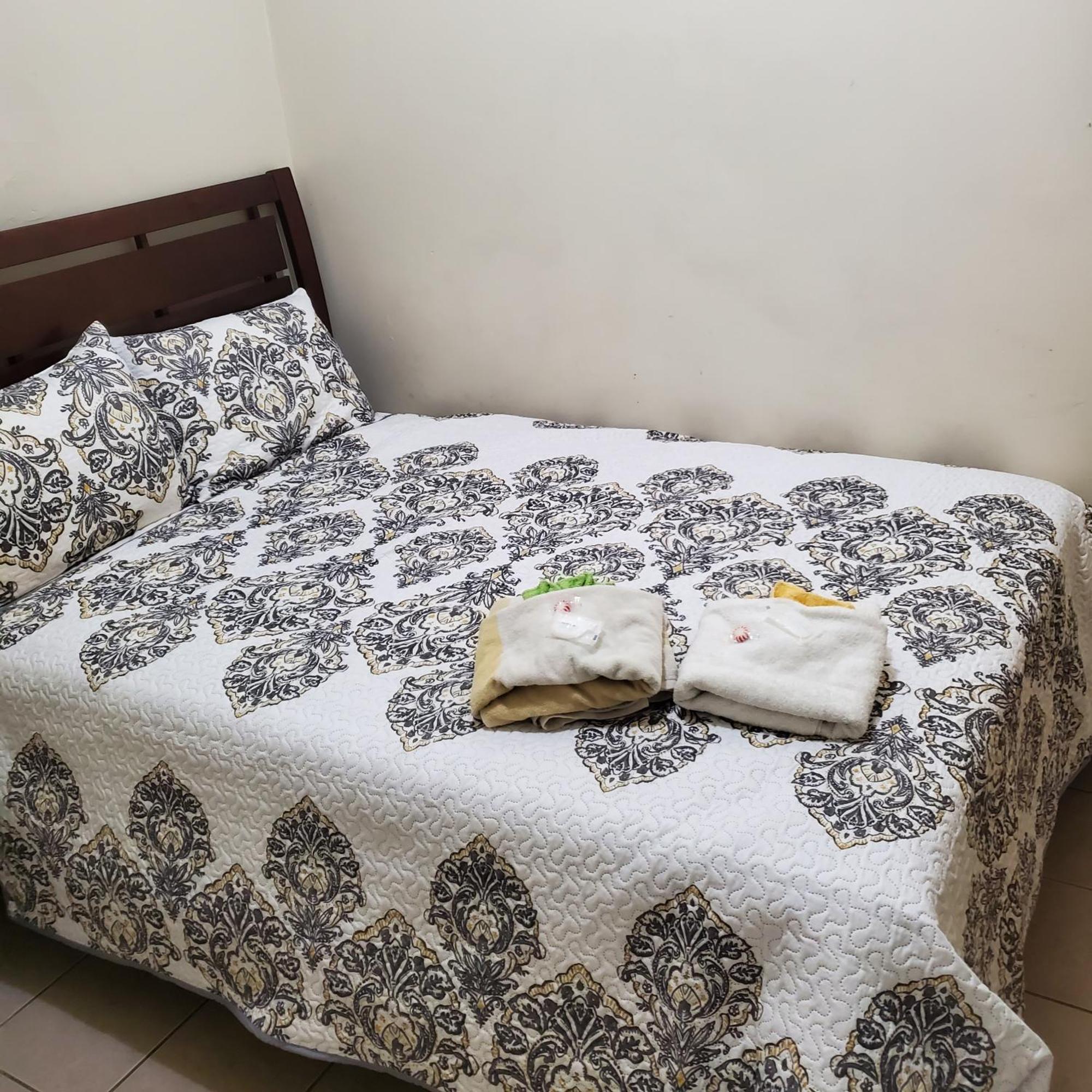 One Bedroom Appartement *