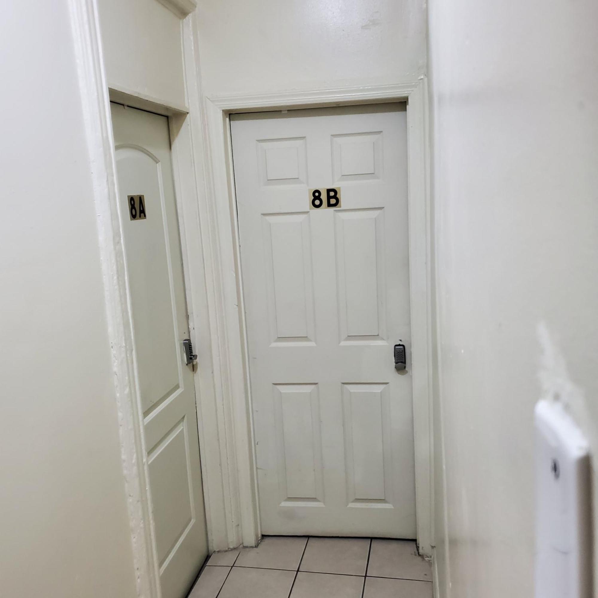 One Bedroom Appartement *
