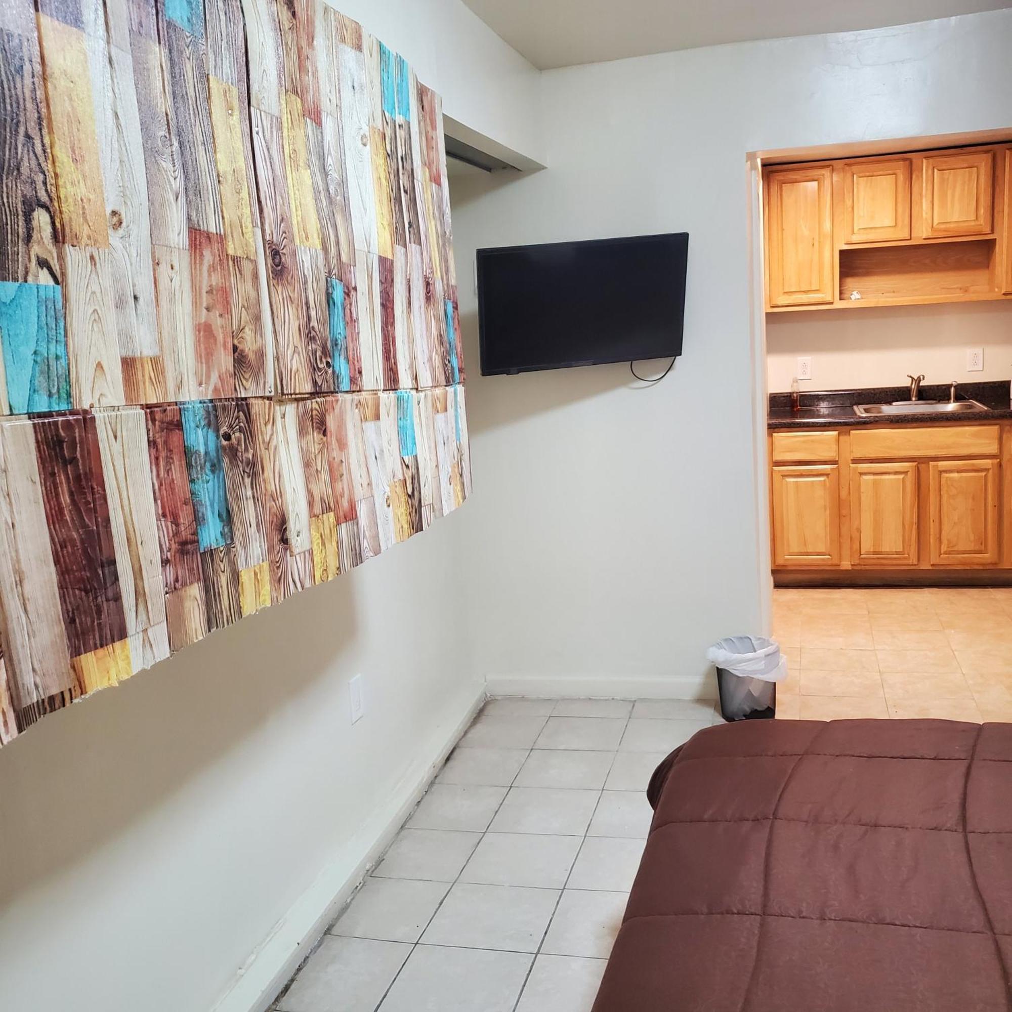 One Bedroom Appartement *