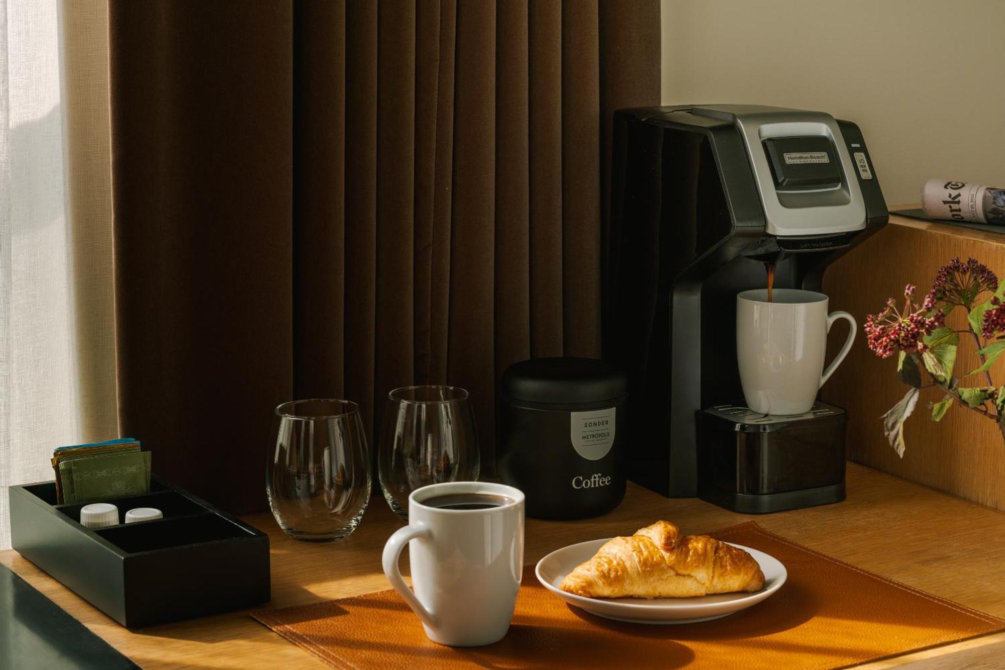 Hotel Sonder L Chambers New York