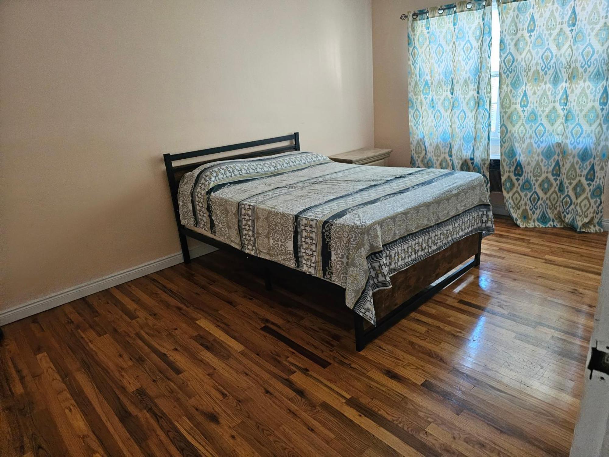 1st Floor Private Apt Near Ferry To Nyc And Park * New York