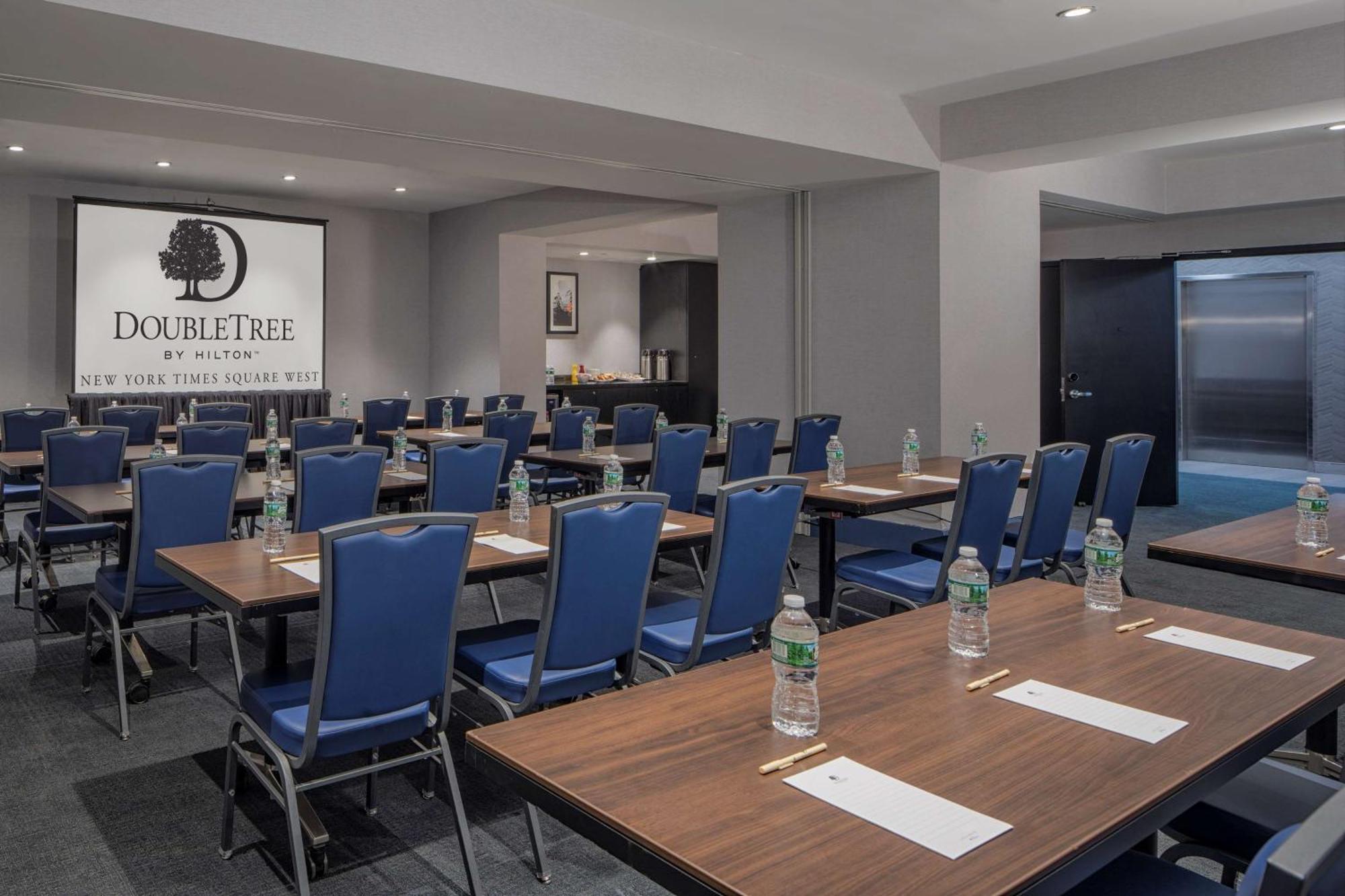 Doubletree By Hilton Times Square West