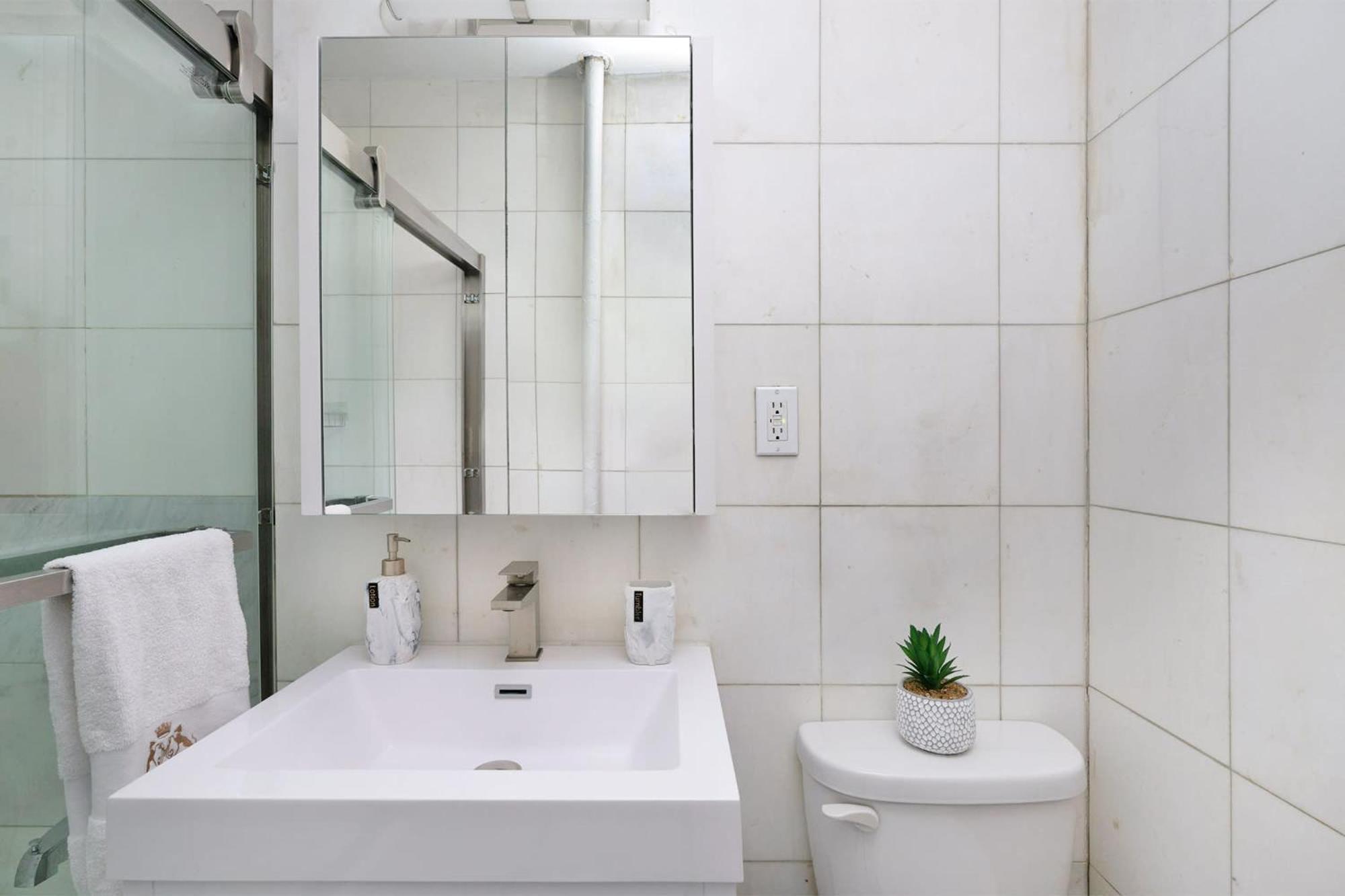 444-3e Contemporary 1br In Hell's Kitchen Apartamento