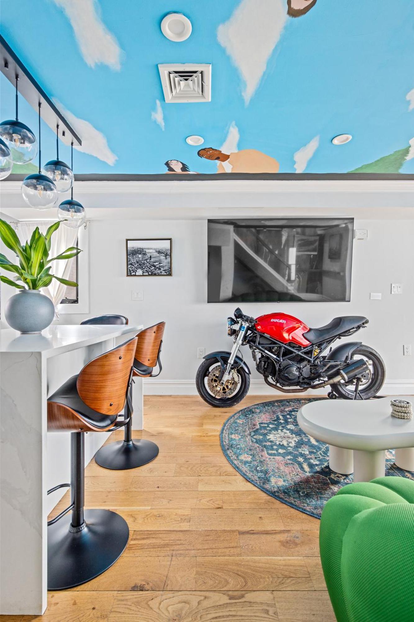 Vakantiehuis Free Parking - Sailor Moon Art Hse Williamsburg