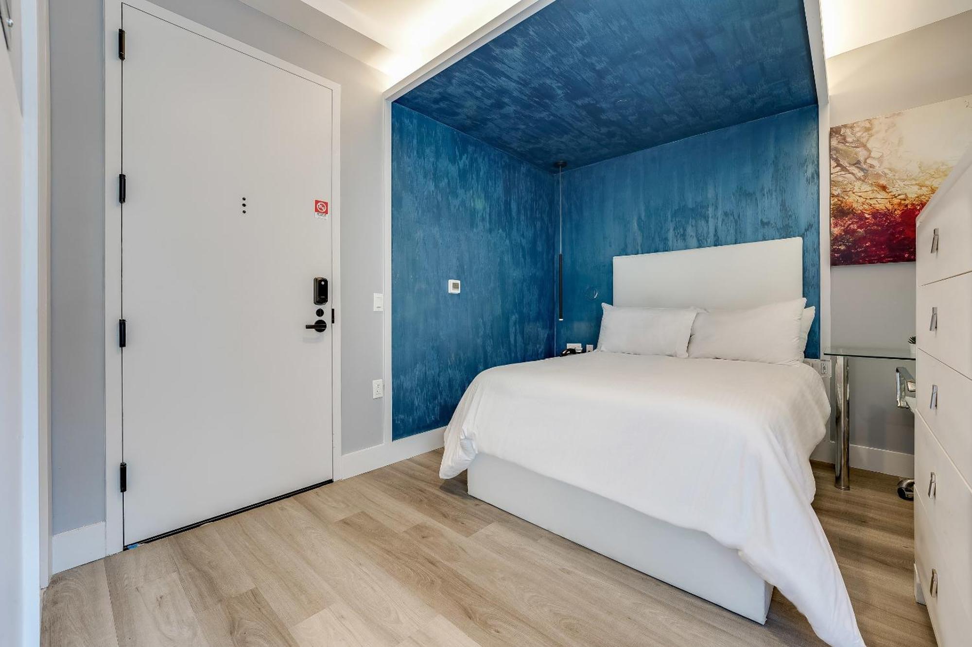 Hotel Global Luxury At The Arches New York City