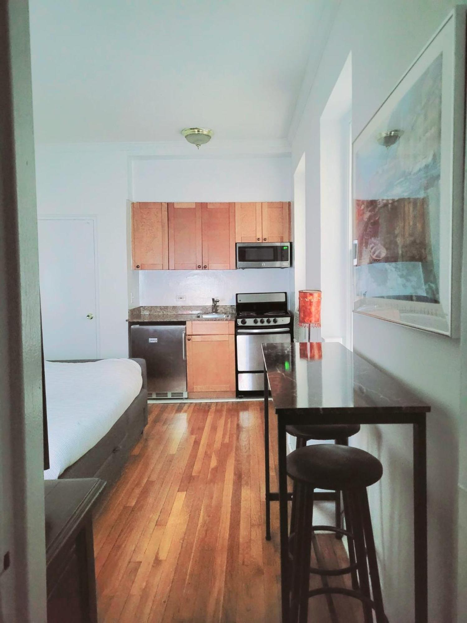 Upper East Side 2 Bedrooms Gem * Nova York