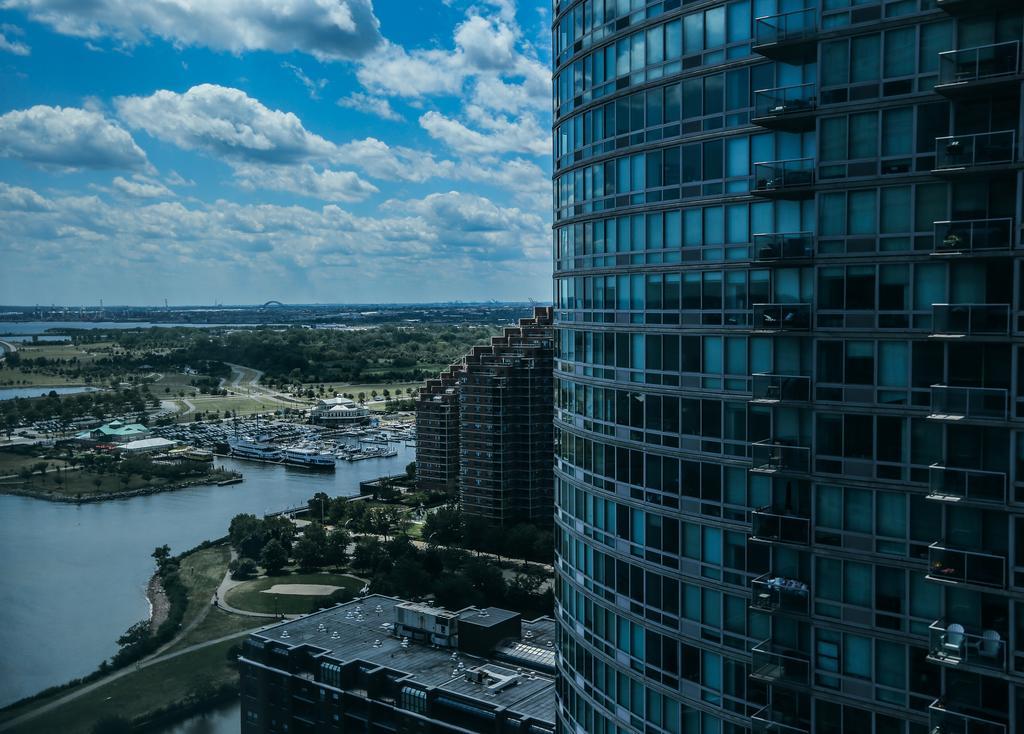 Liberty Towers - A Premier Furnished Appartement *