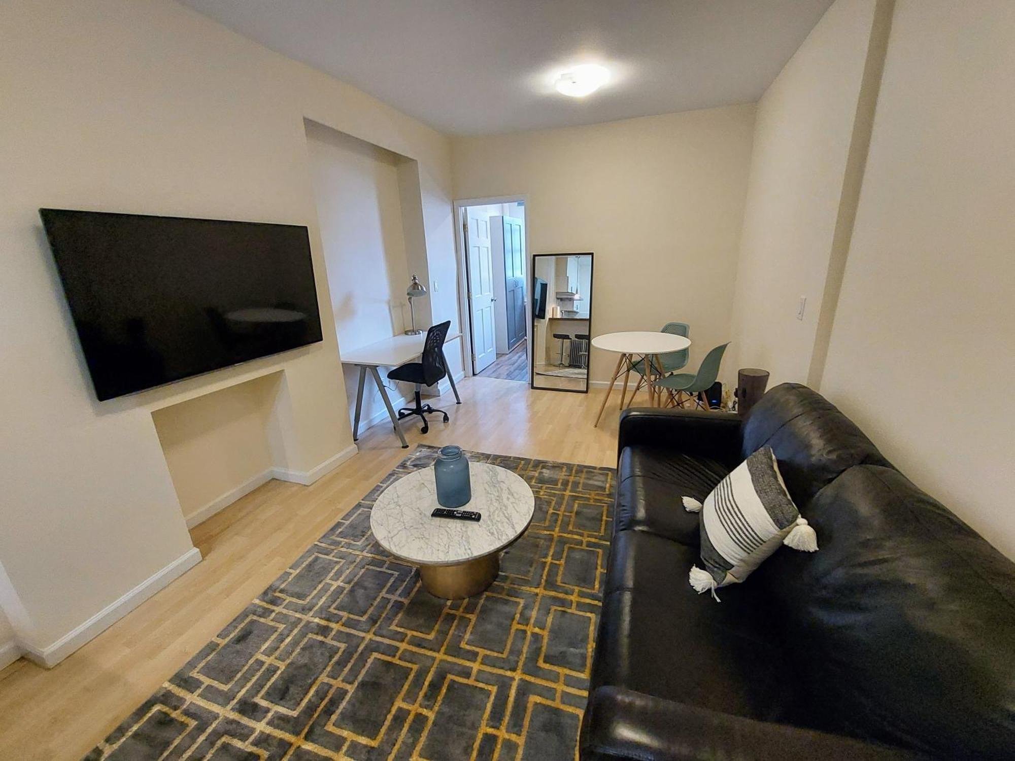 Comfortable With Workstation Appartement New York