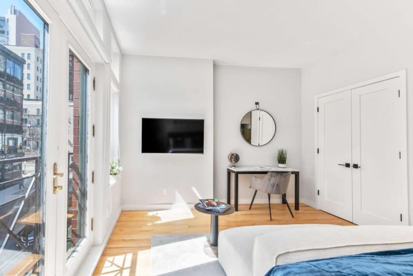 Apartamento Studio W Charming Juliet Balcony In Upper East