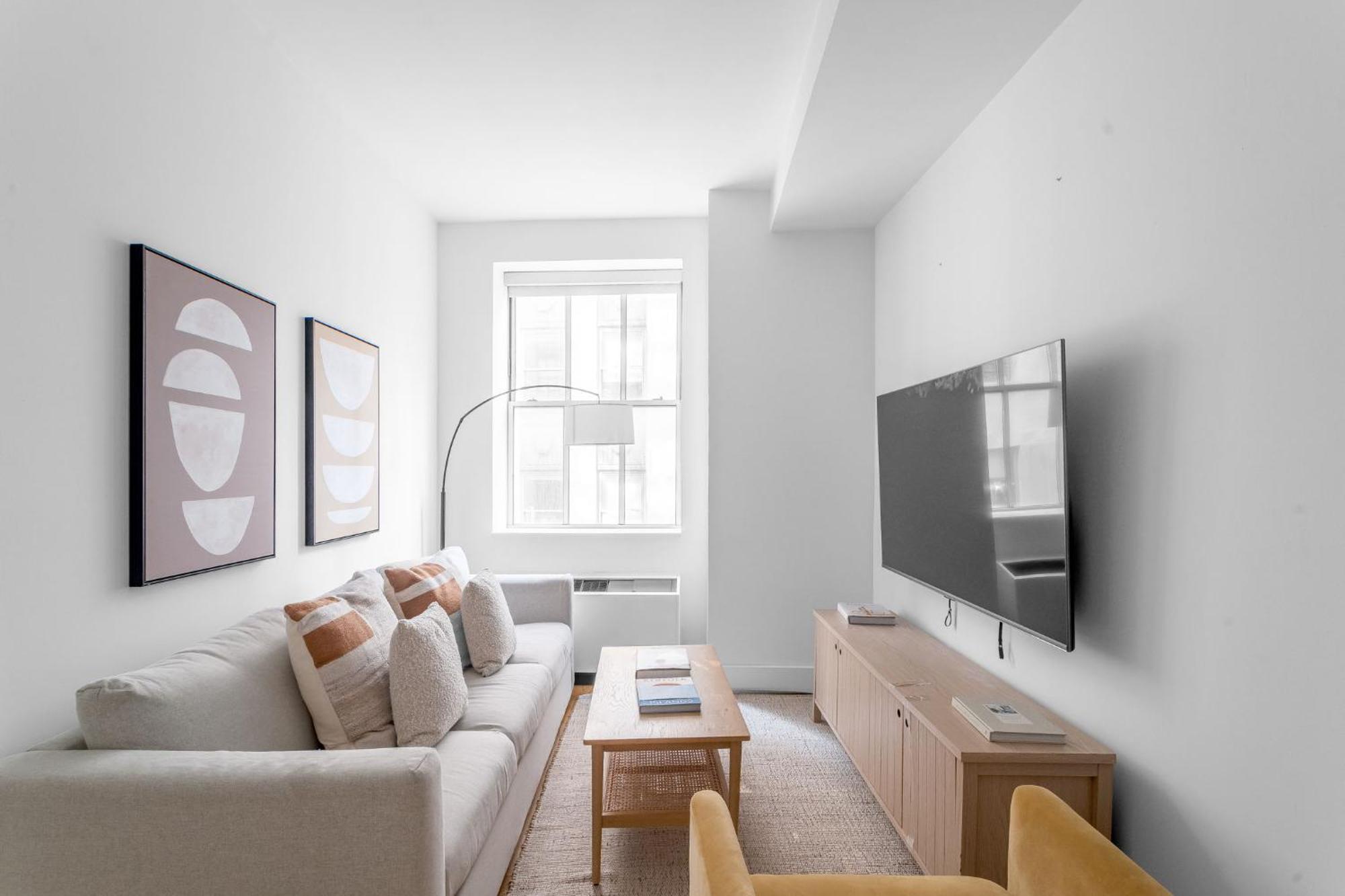 Comfort And Charm 2br 1bath Apartment New York City