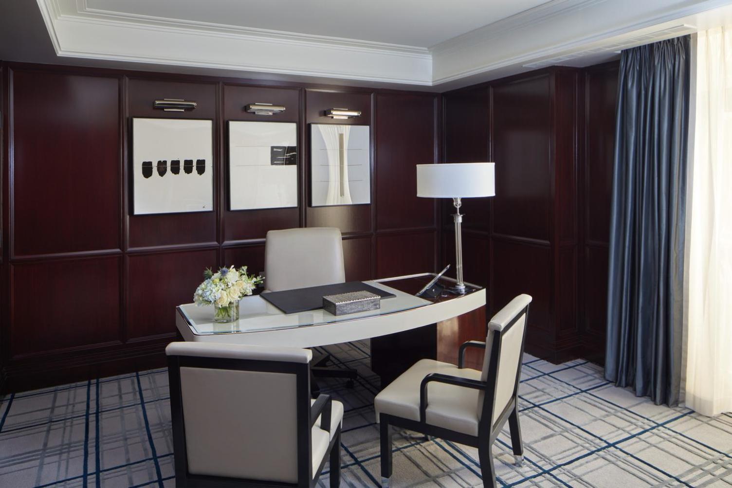 The Peninsula 5*