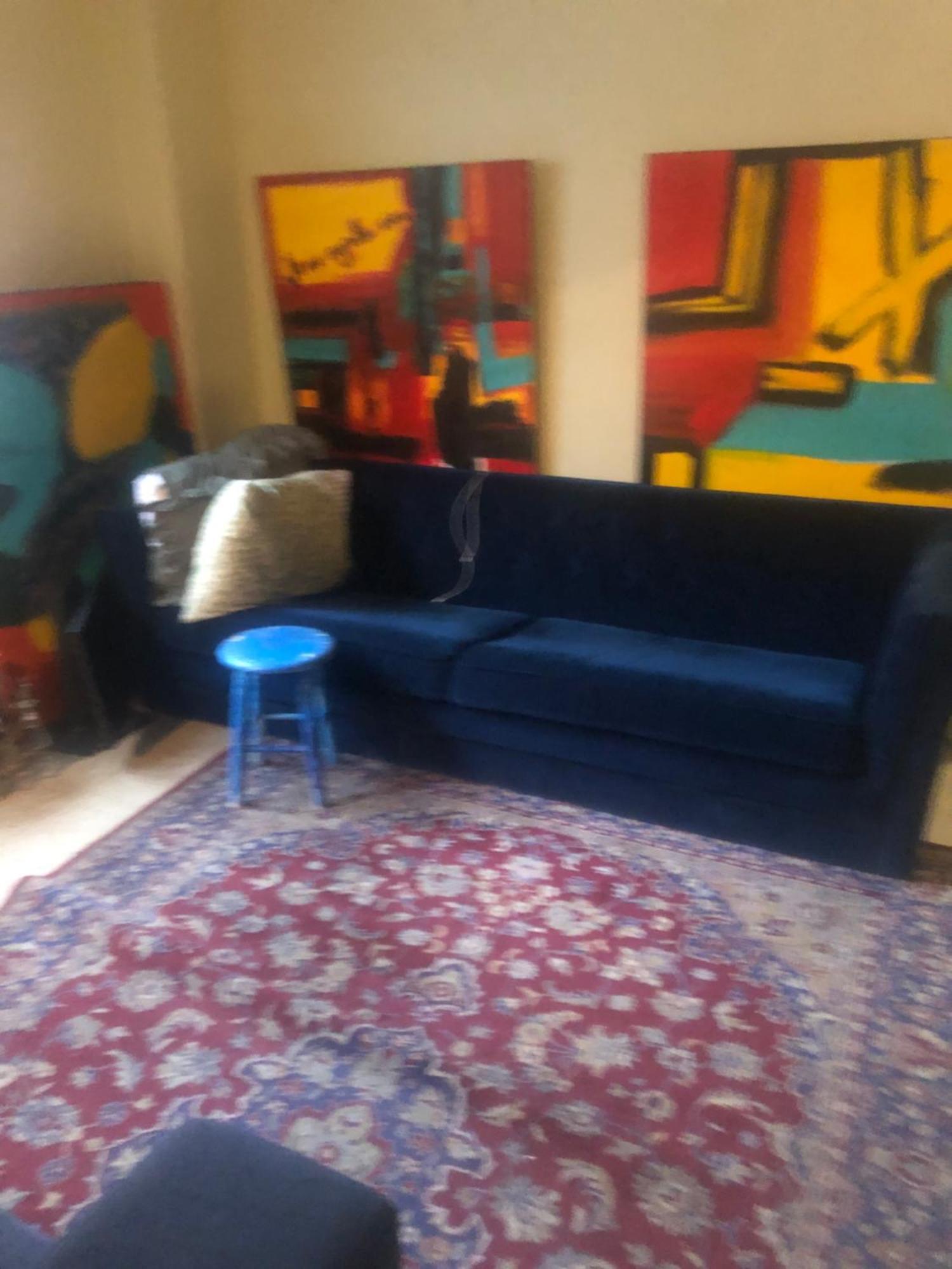 Apartment A In Anartist New York City