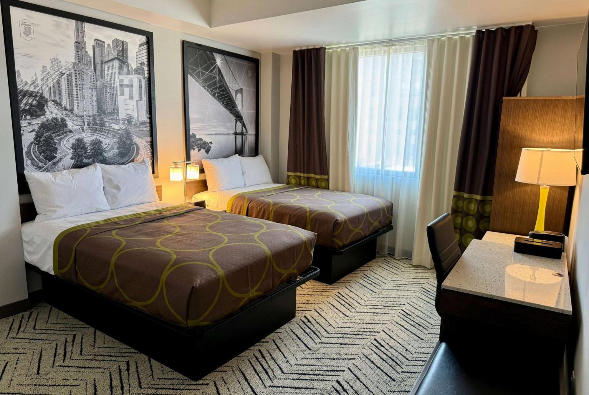Super 8 By Wyndham Bronx Near Stadium Hotel New York