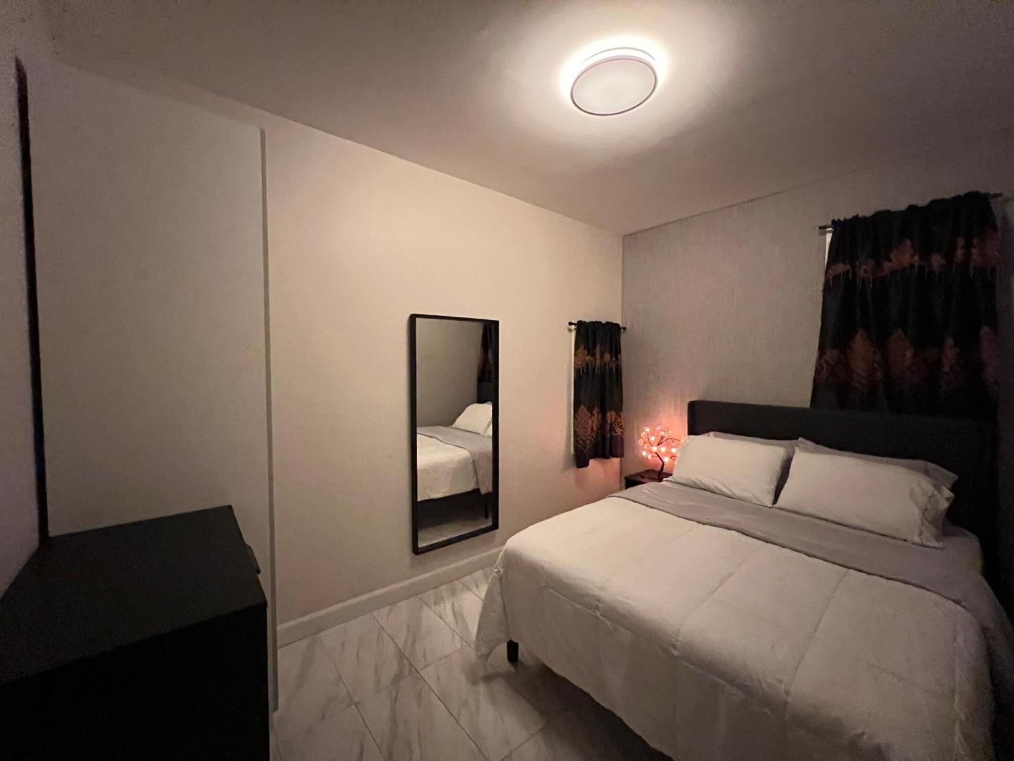 3 Bedrooms In 2nd Floor Modern Brooklyn Home, Close To J Train Maison d'hôtes New York