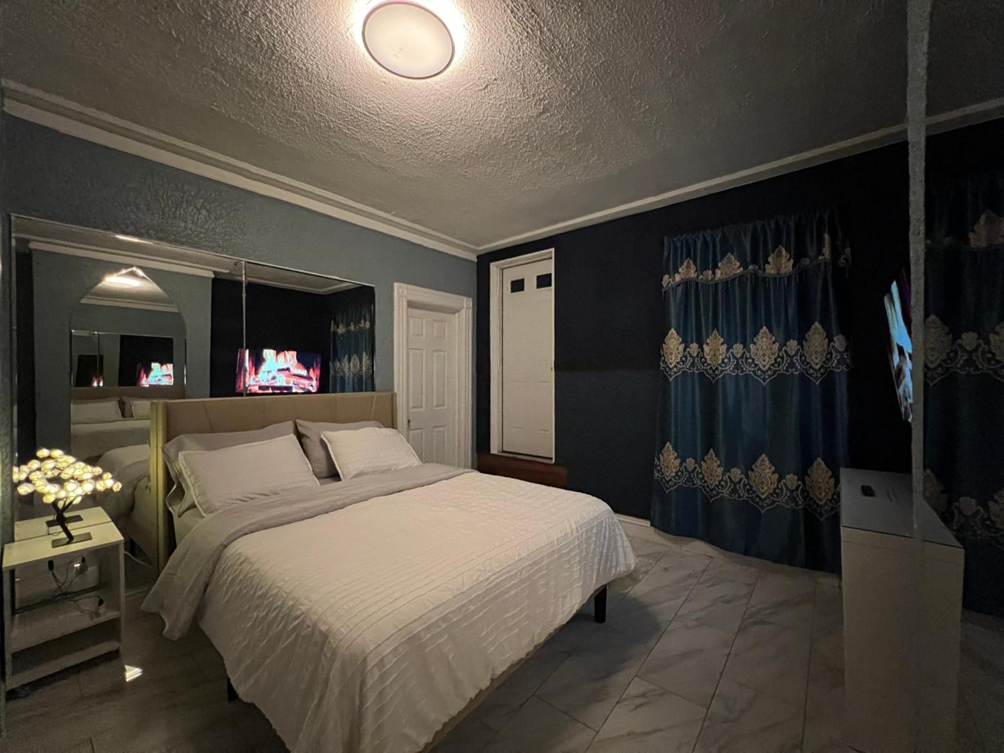 3 Bedrooms In 2nd Floor Modern Brooklyn Home, Close To J Train Maison d'hôtes