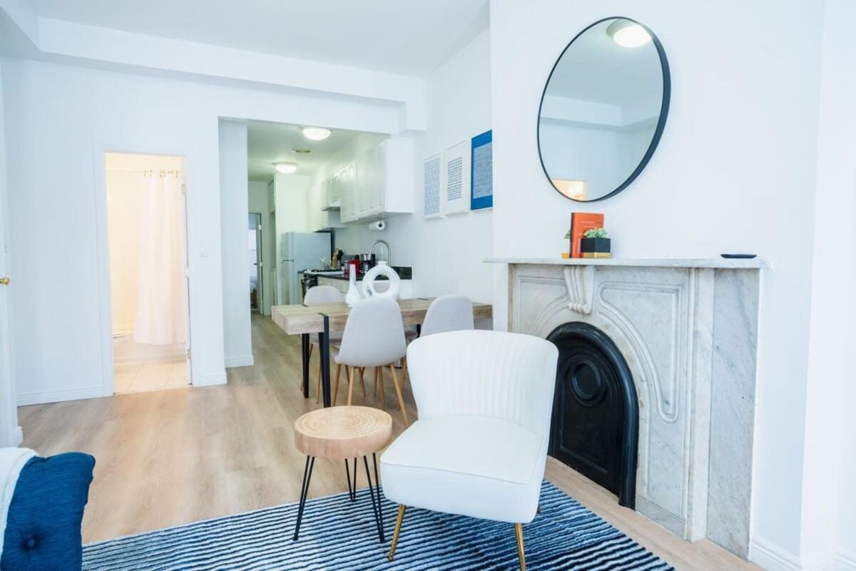 Apartamento 1435-4 I 3 Bedrooms 2 Bath Prime Upper East *