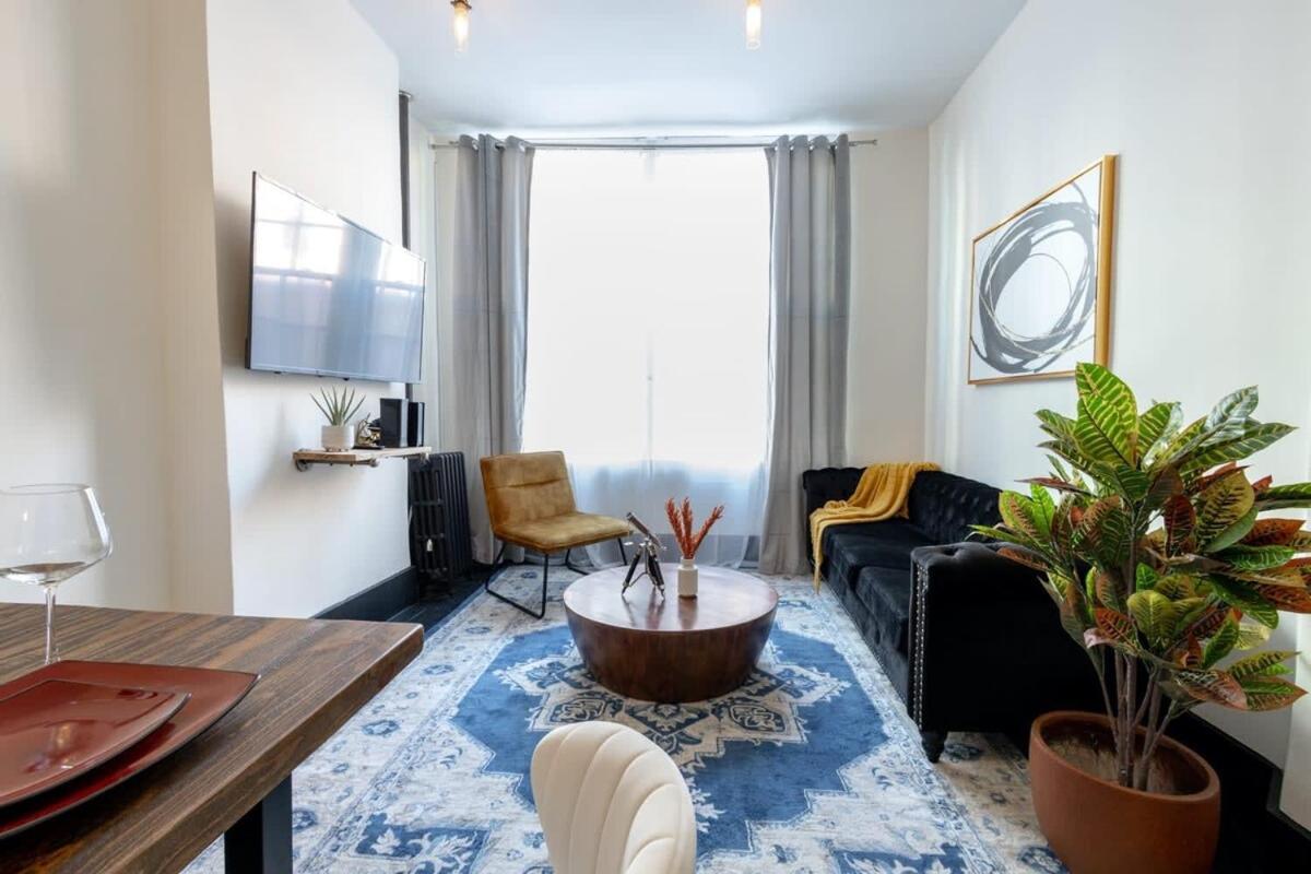 E10-1 Designer East Village Townhouse 1br Appartement New York