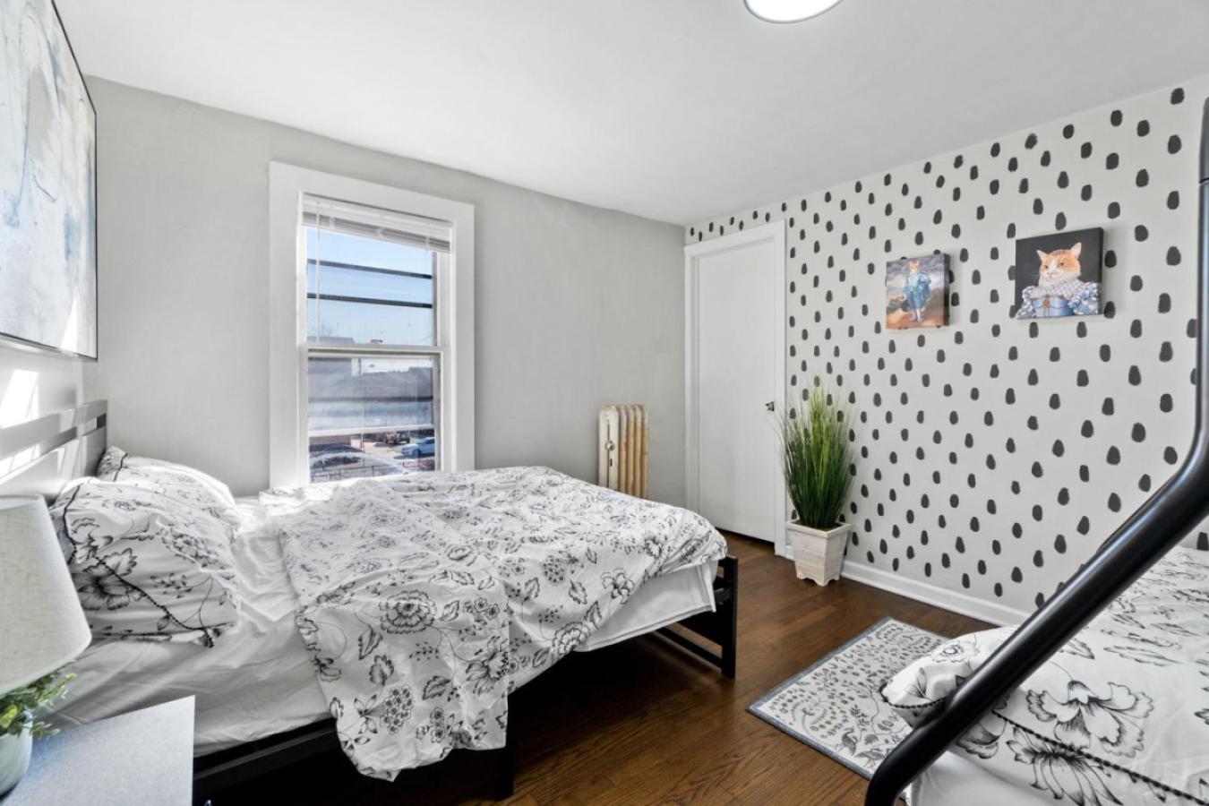 Hébergement de vacances The Whimsical Estate Sleeps 16plus 20m To Nyc Free Parking