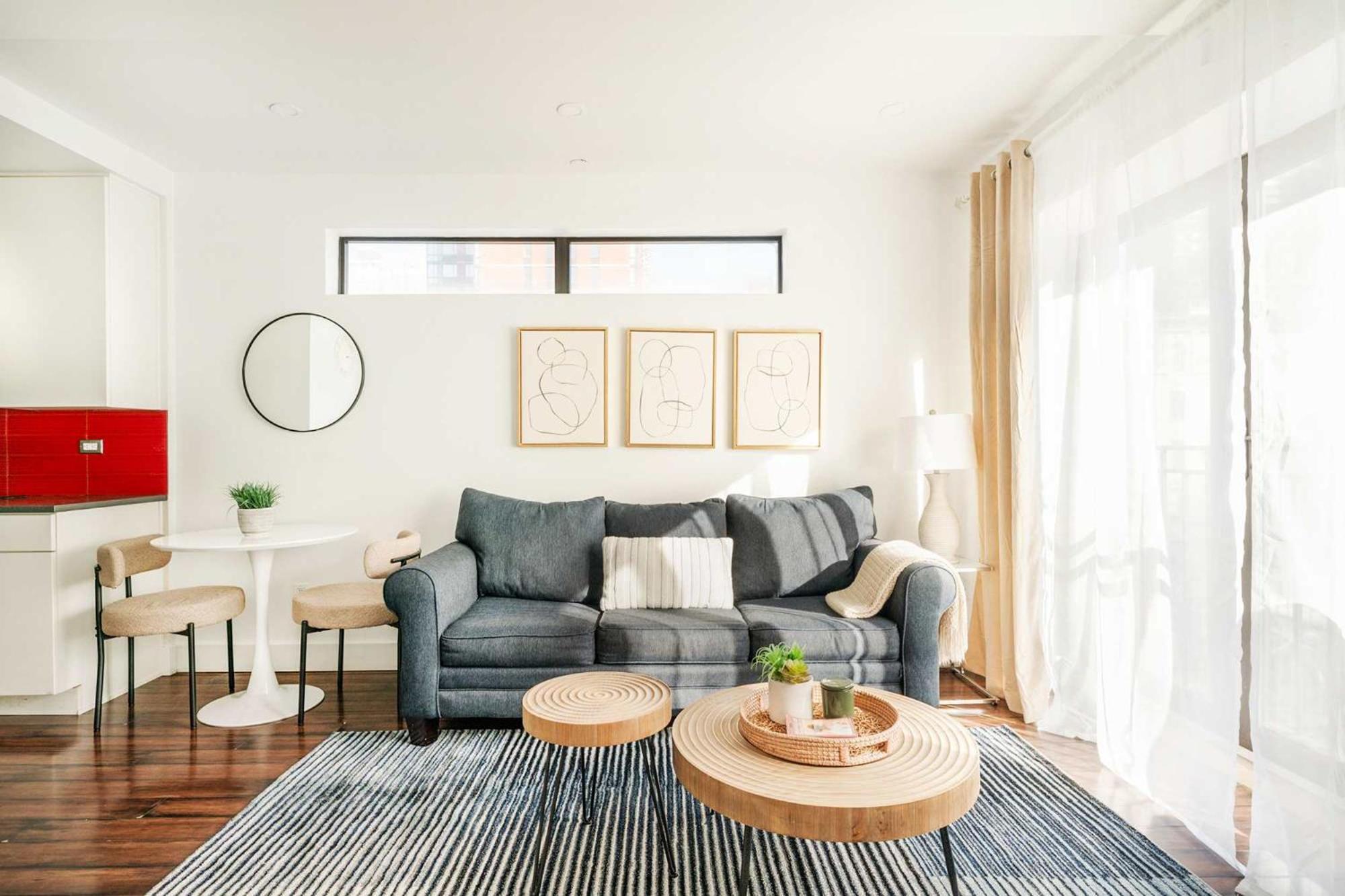 809-5a Gorgeous New 1br Heart Of Midtown Lejlighed
