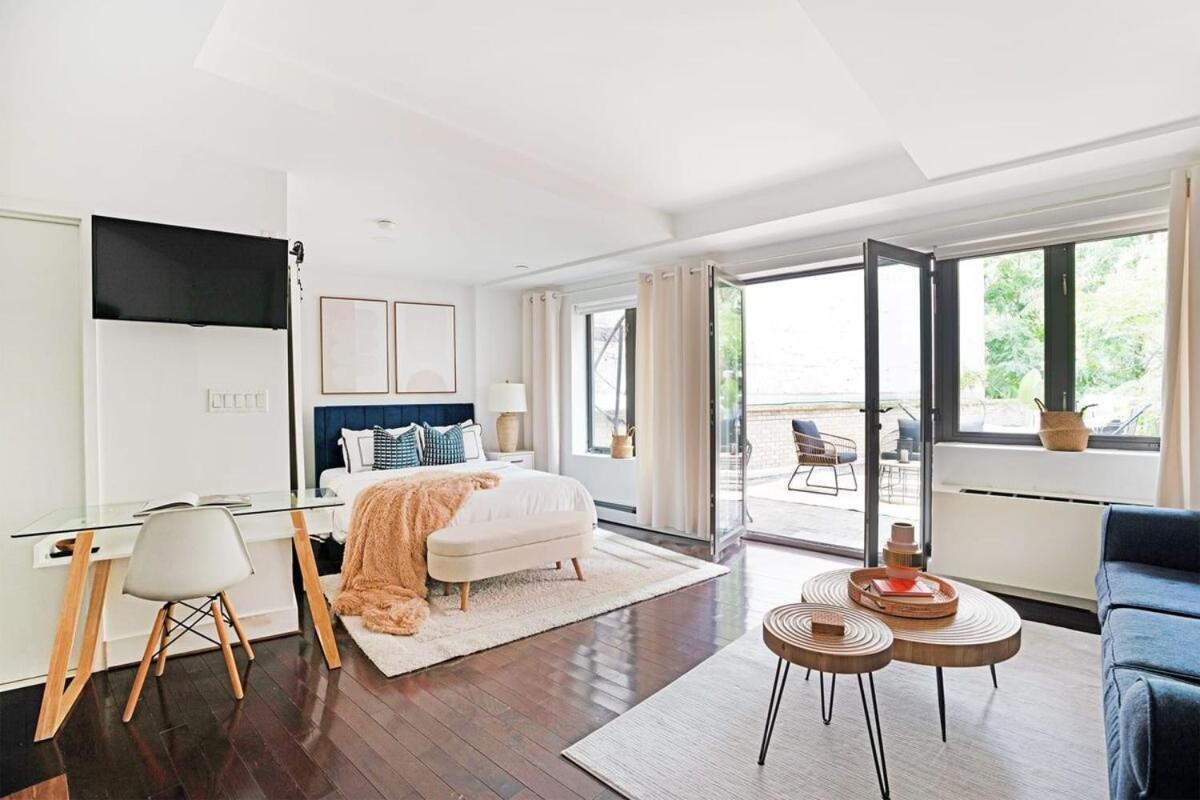 809-2b With A Private Terrace By Columbus Circle Apartamento Nova York