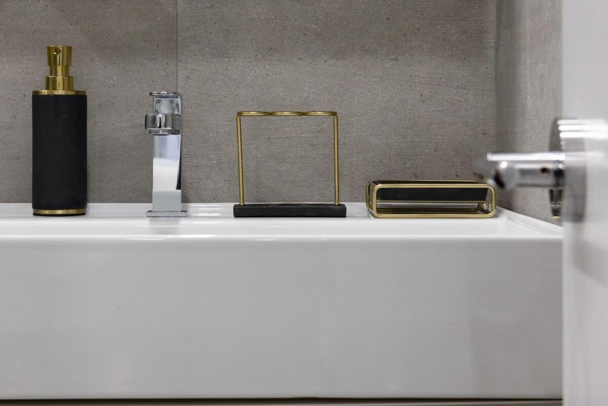 78-2d New Furnished 1br Wd Walk To Park Appartement *