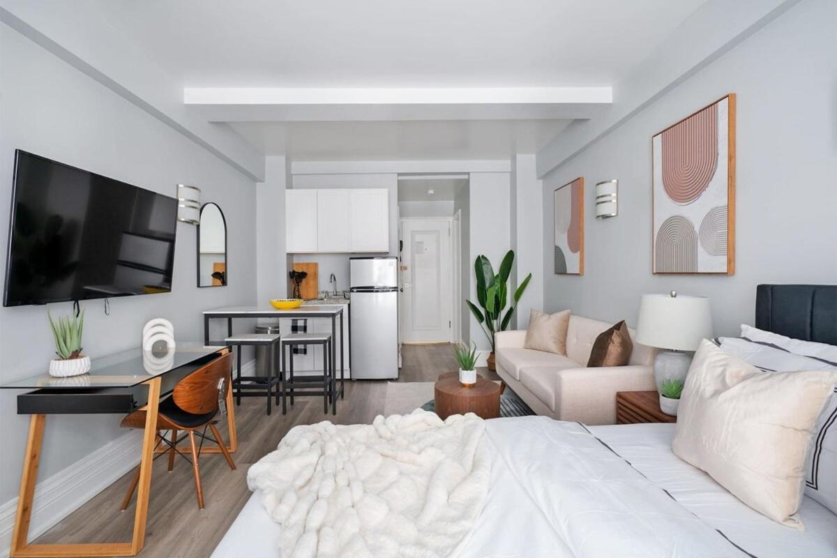 73-1204 New Uws Doorman Gym Appartement *