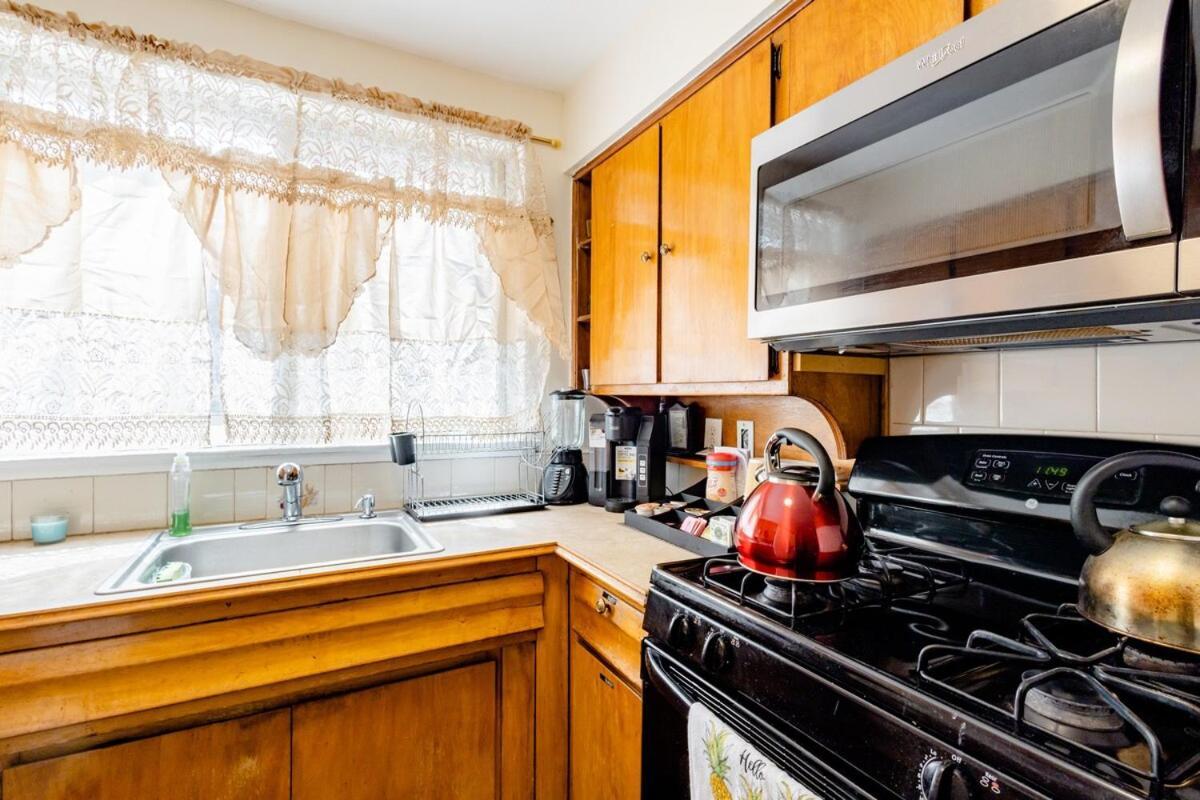 Spacious Comfy In Cozy Classy Duplex Casa de hóspedes