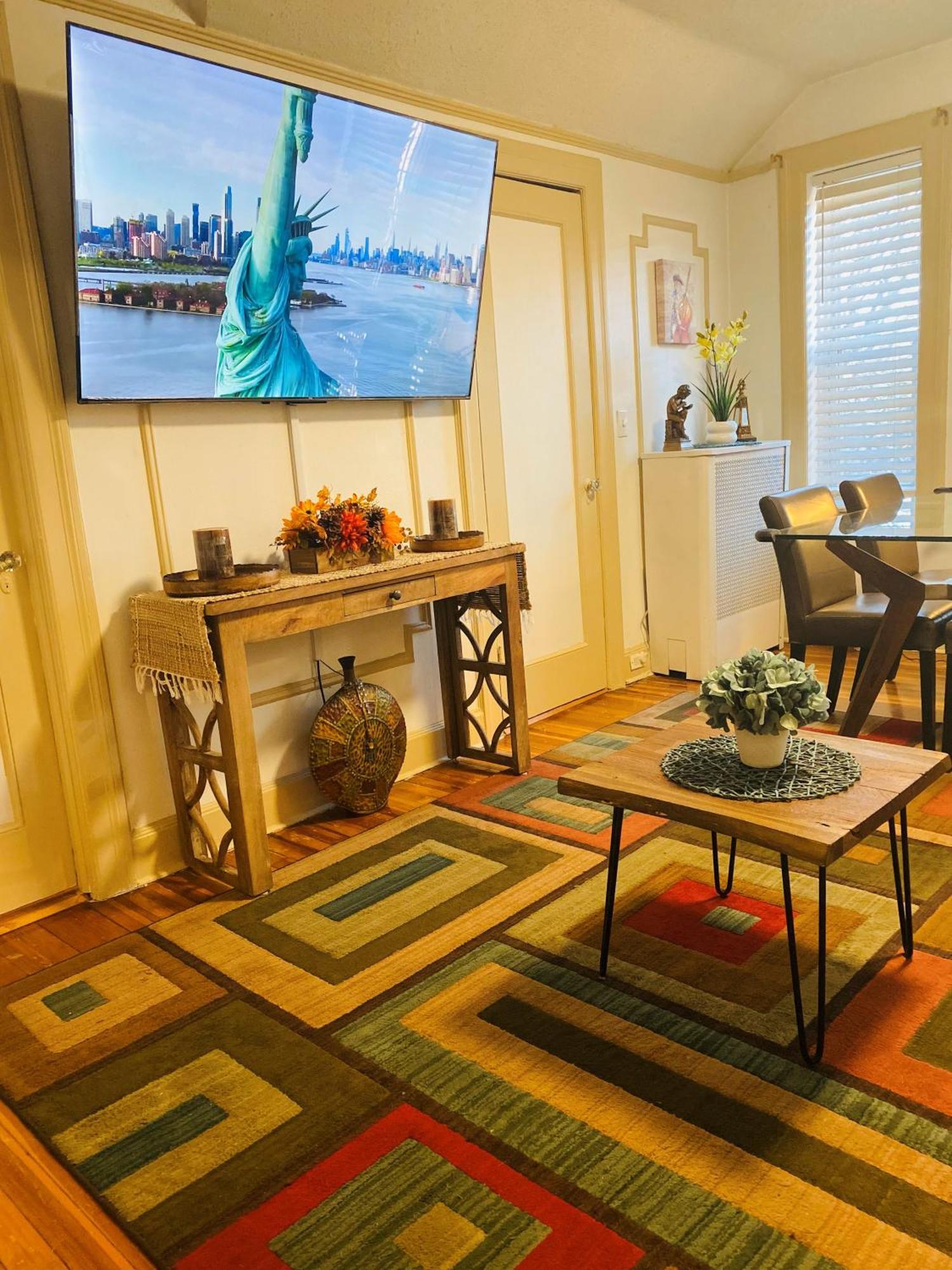 Appartement Nyc Cozy Private Bedroom With Free Parking & Near Subway - Business & Tourists New York