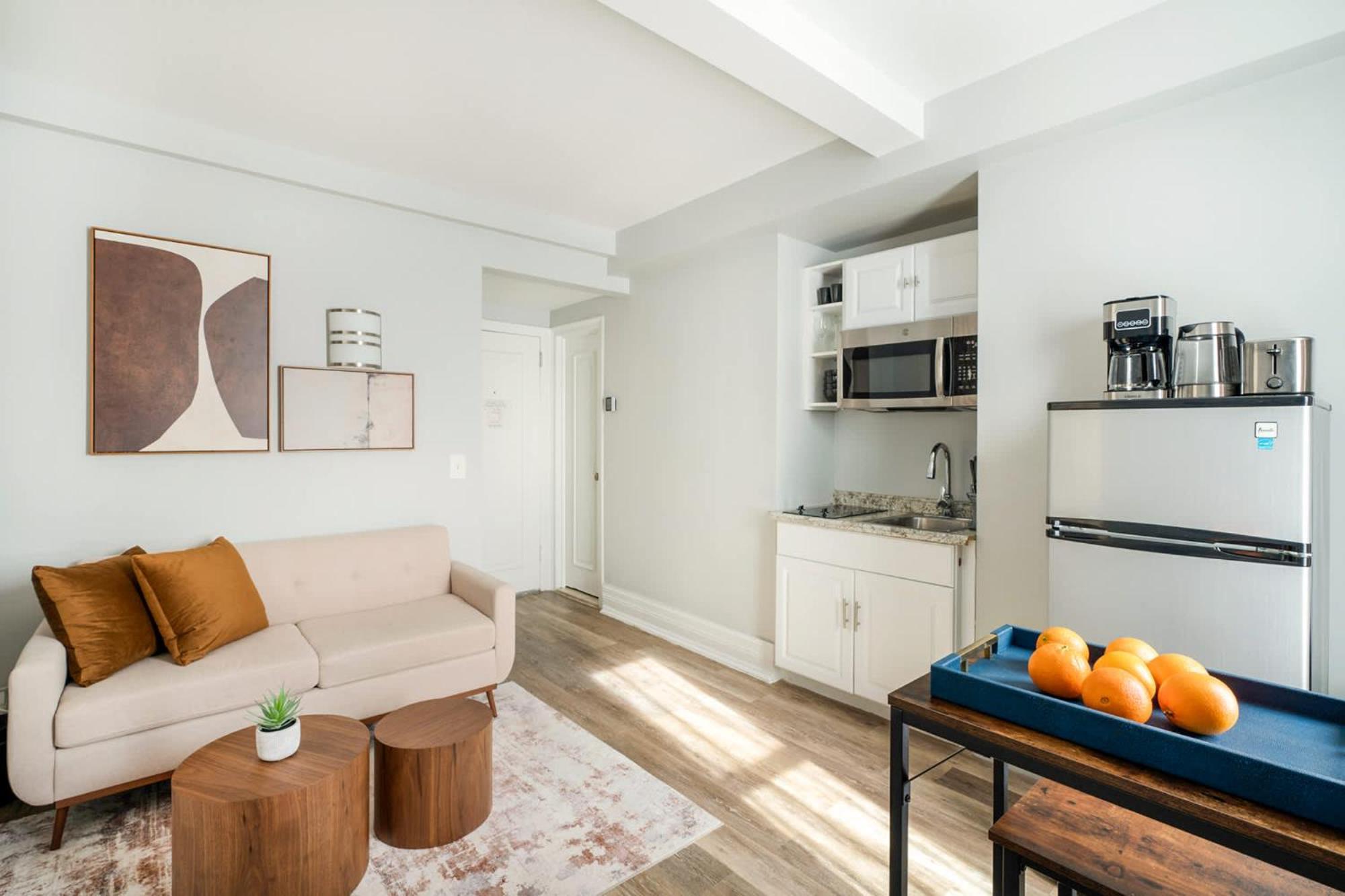 73-608 New 1br 1bth Uws Doorman Gym Appartement New York