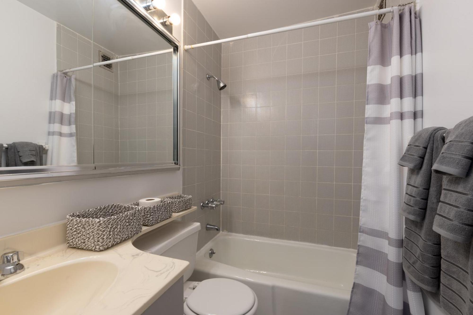 Appartement Amazing Furnished 1 Bedroom Penthouse Midtown West