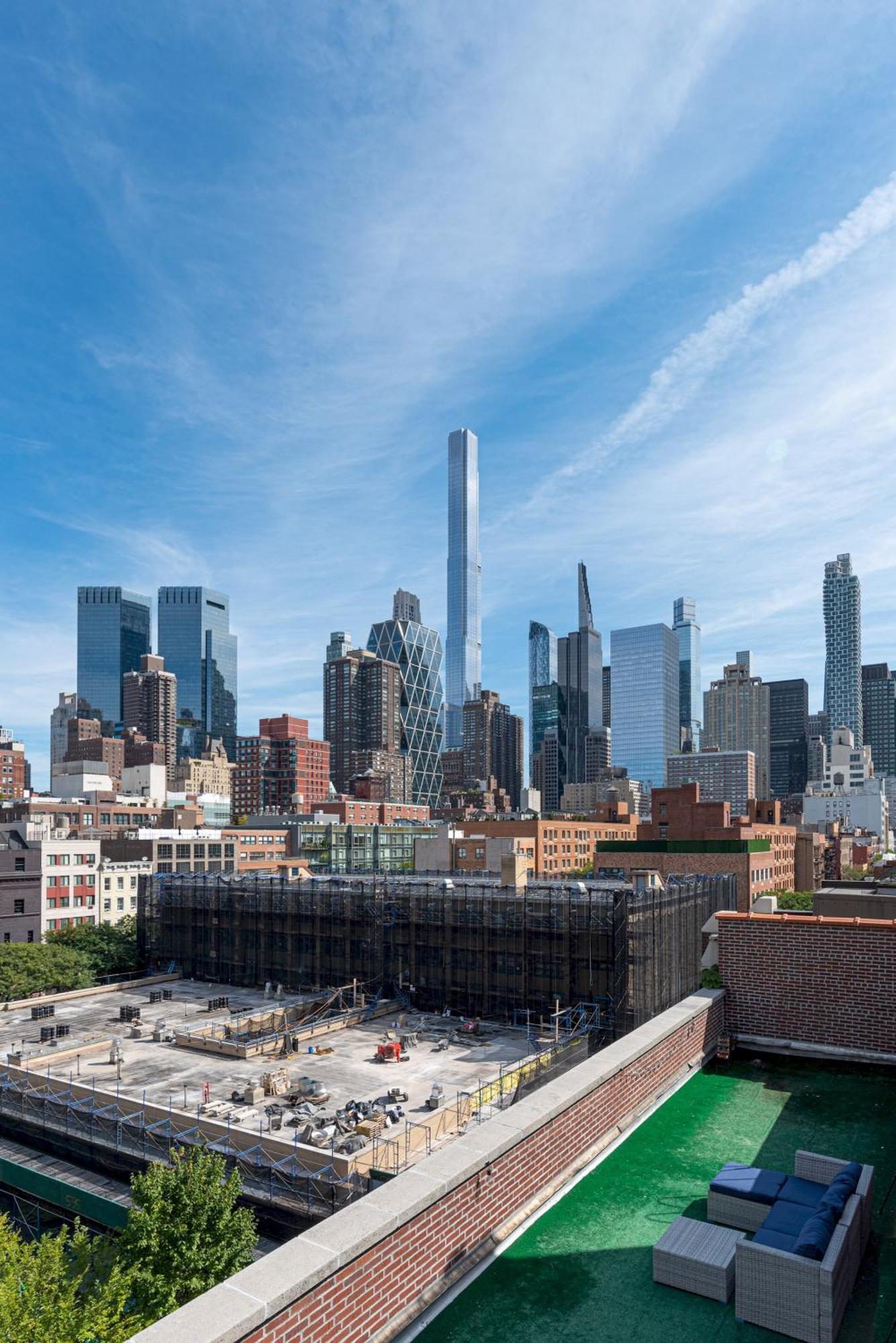 Amazing Furnished 1 Bedroom Penthouse Midtown West Appartement New York
