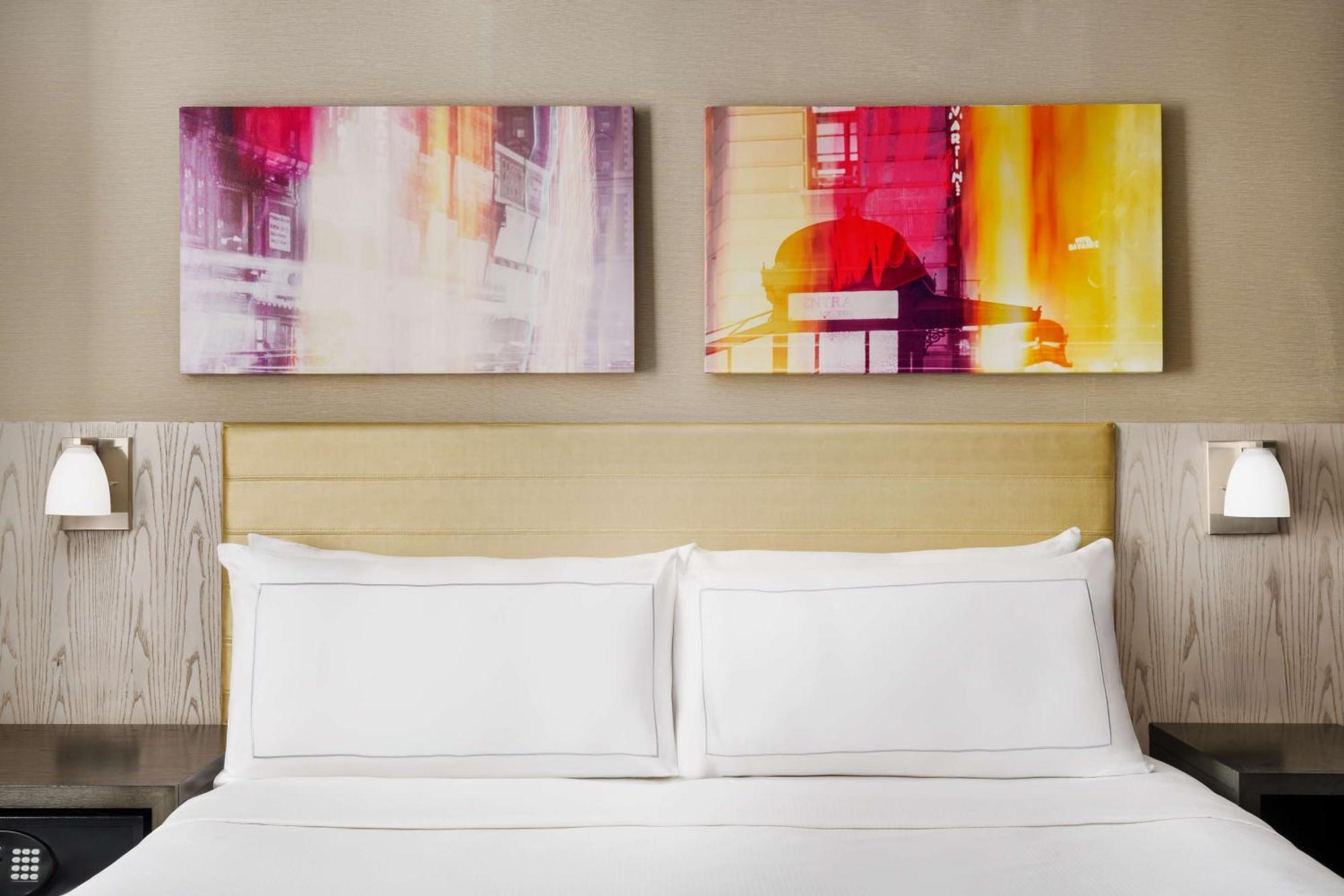 Hotel Doubletree By Hilton Times Square West 4*