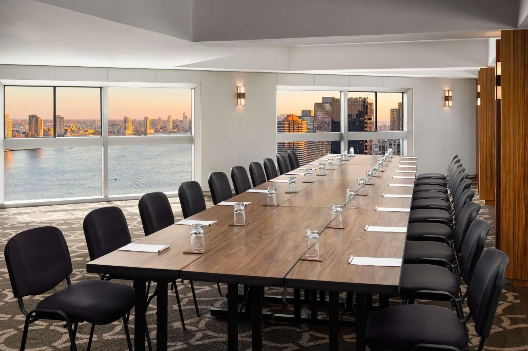 Hotel Millennium Hilton One Un Plaza Nova York